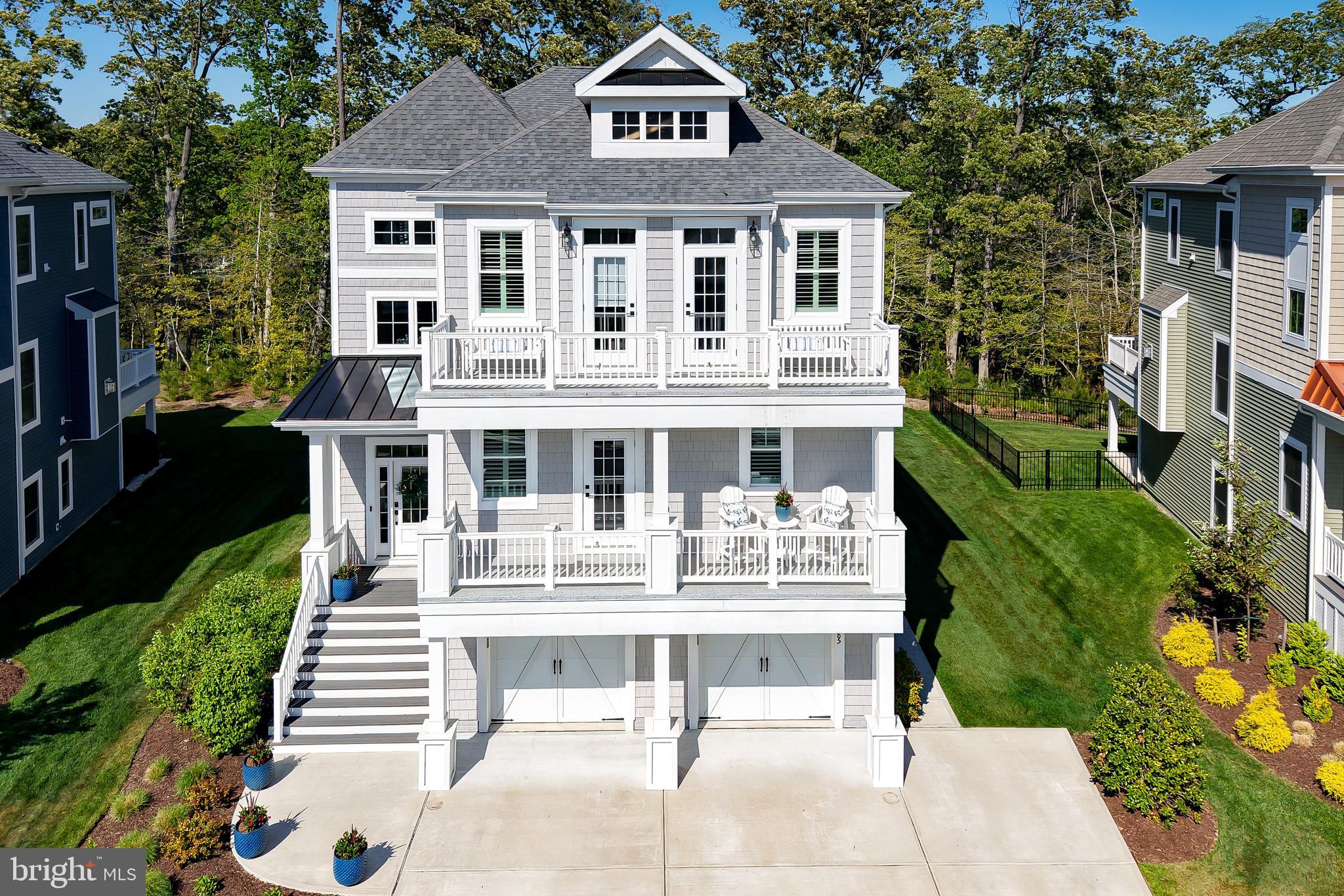 34285 AMELIAS LANDING