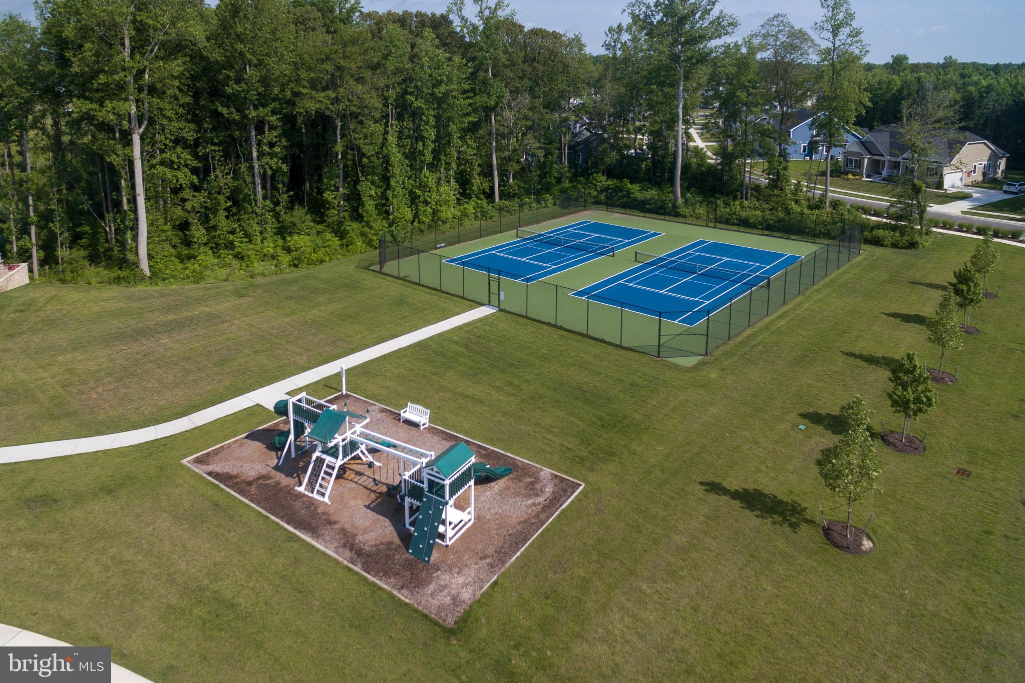 TIDEWATER LANDING - Residential