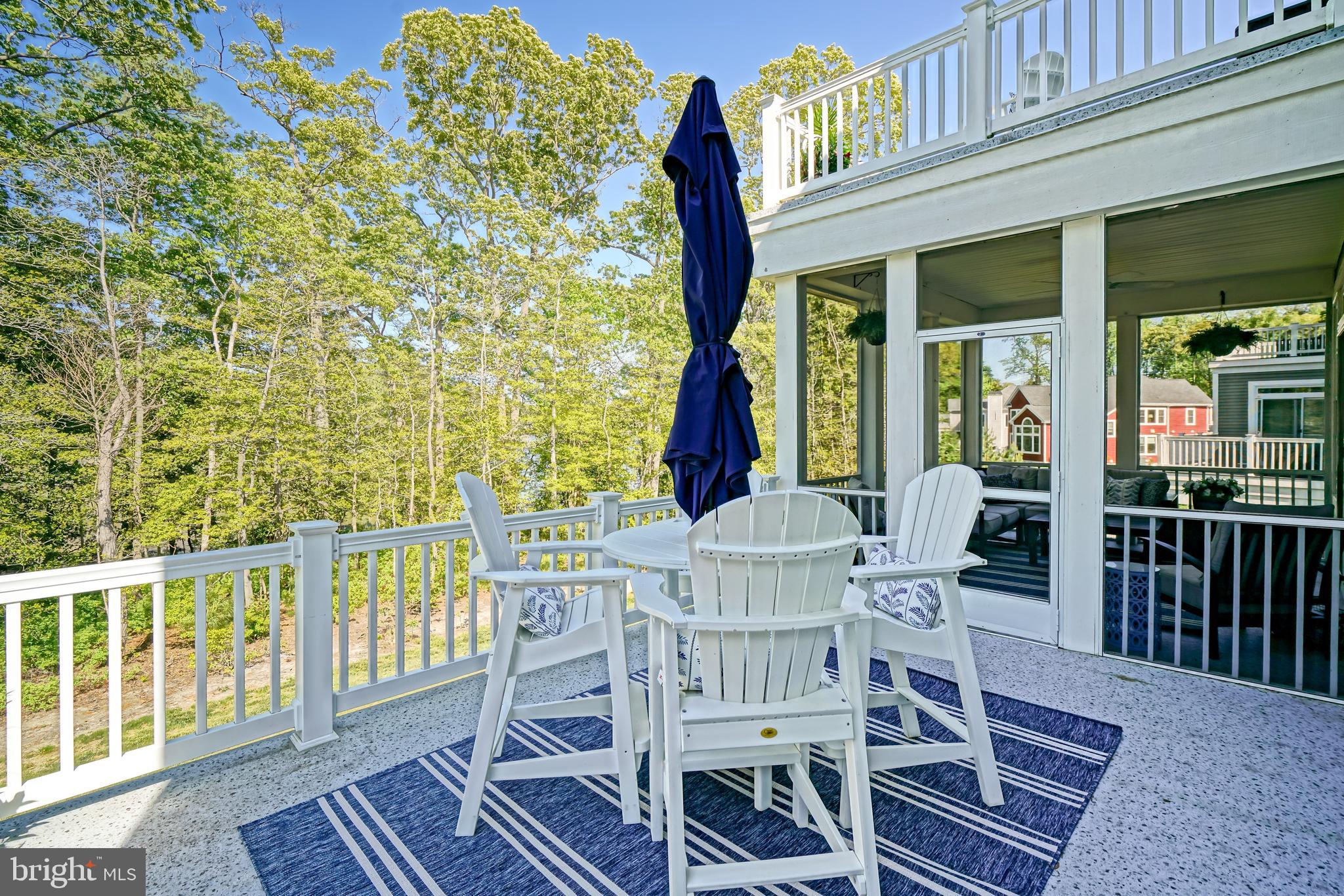 TIDEWATER LANDING - Residential