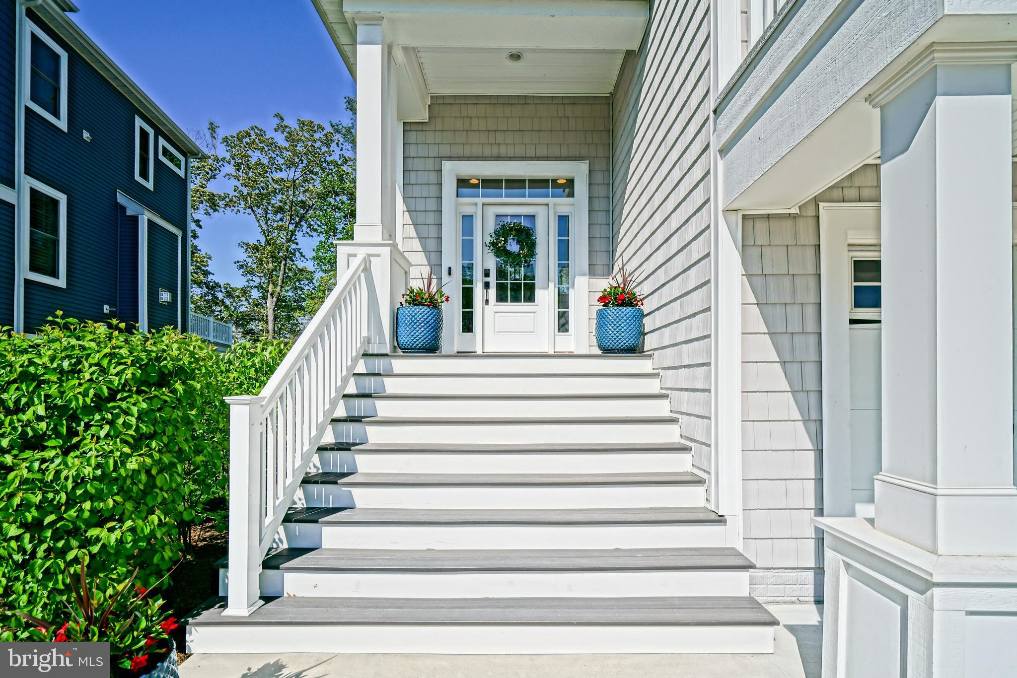 34285 AMELIAS LANDING