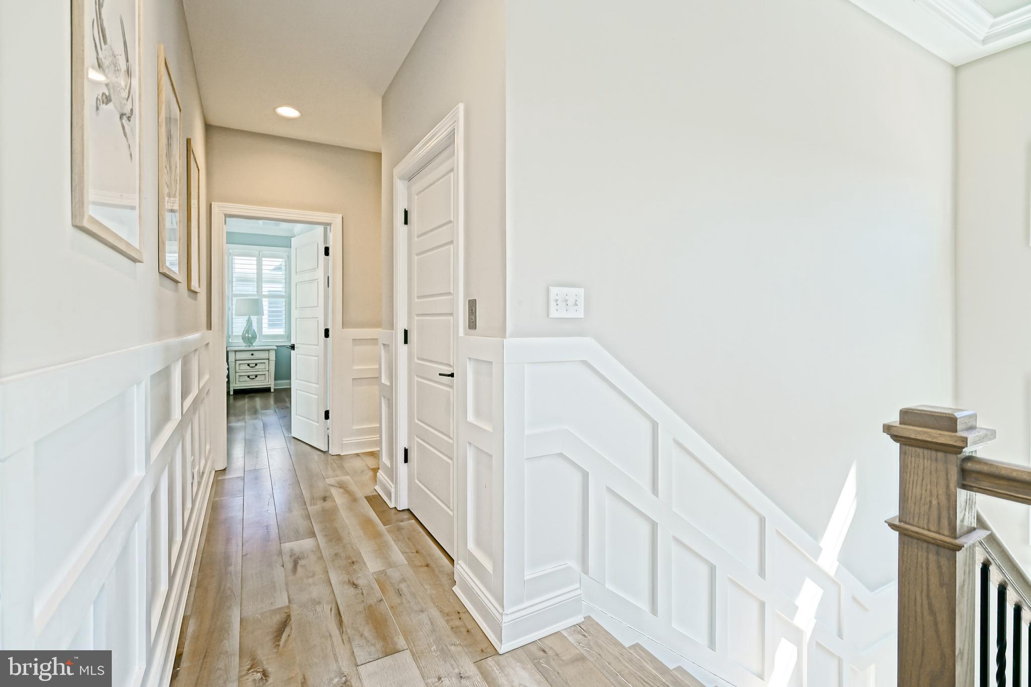 TIDEWATER LANDING - Residential
