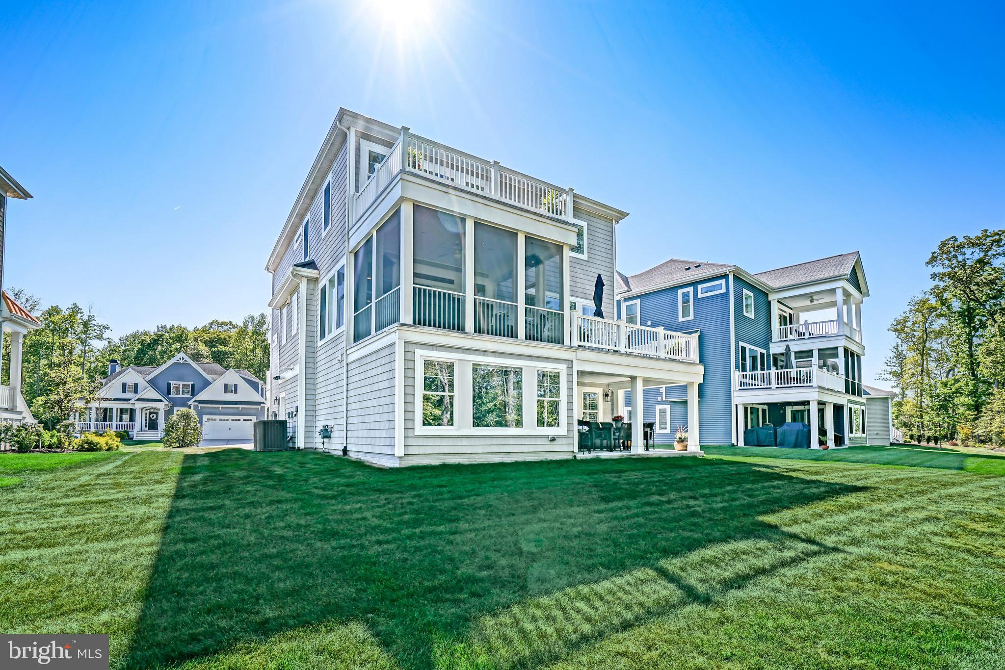 TIDEWATER LANDING - Residential