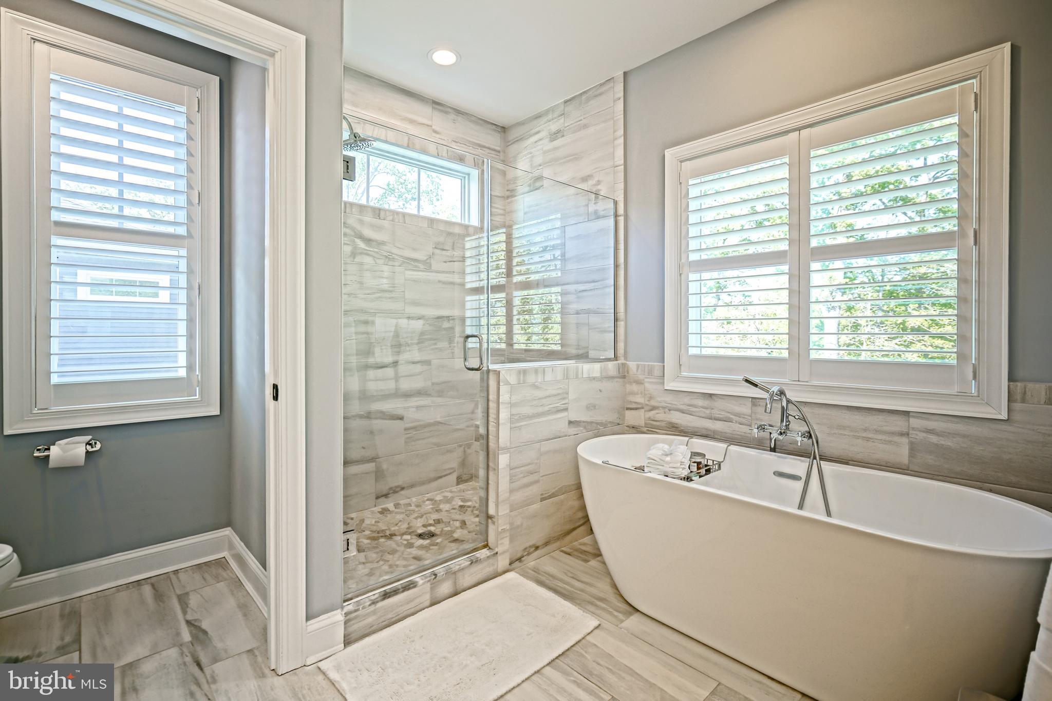 TIDEWATER LANDING - Residential