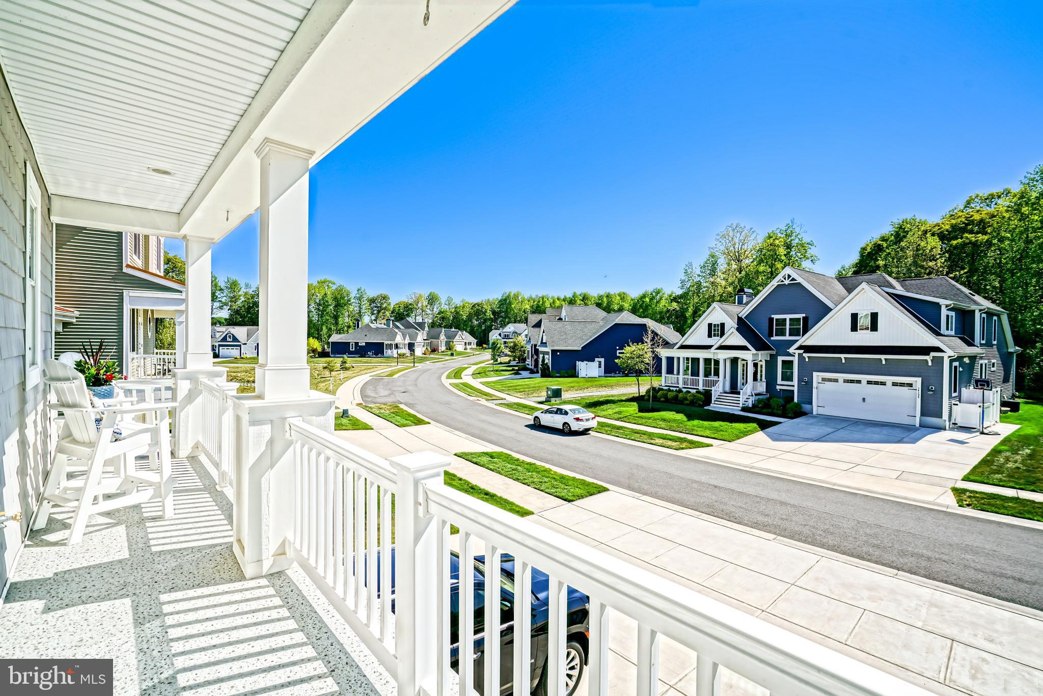 TIDEWATER LANDING - Residential