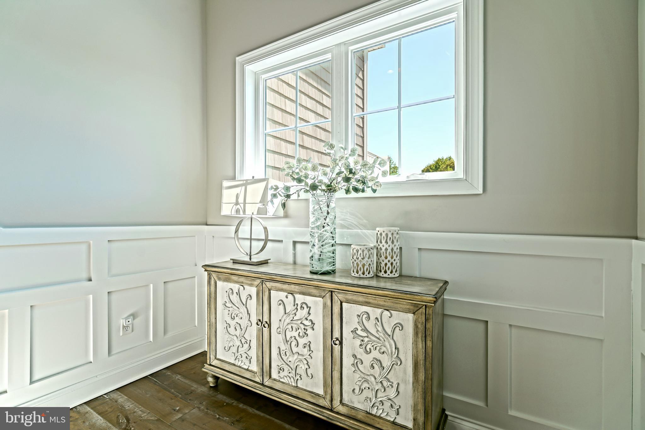 TIDEWATER LANDING - Residential