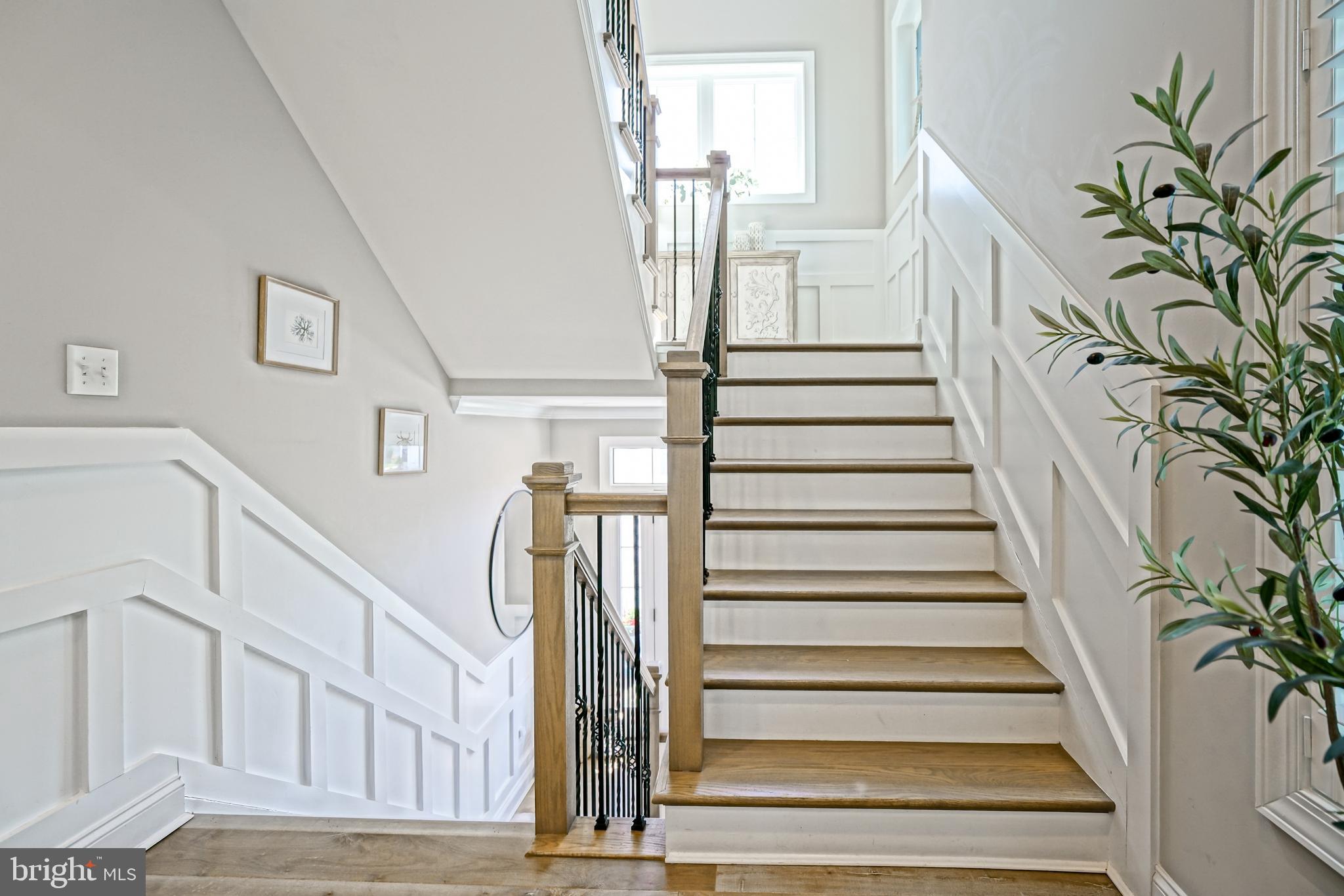 TIDEWATER LANDING - Residential