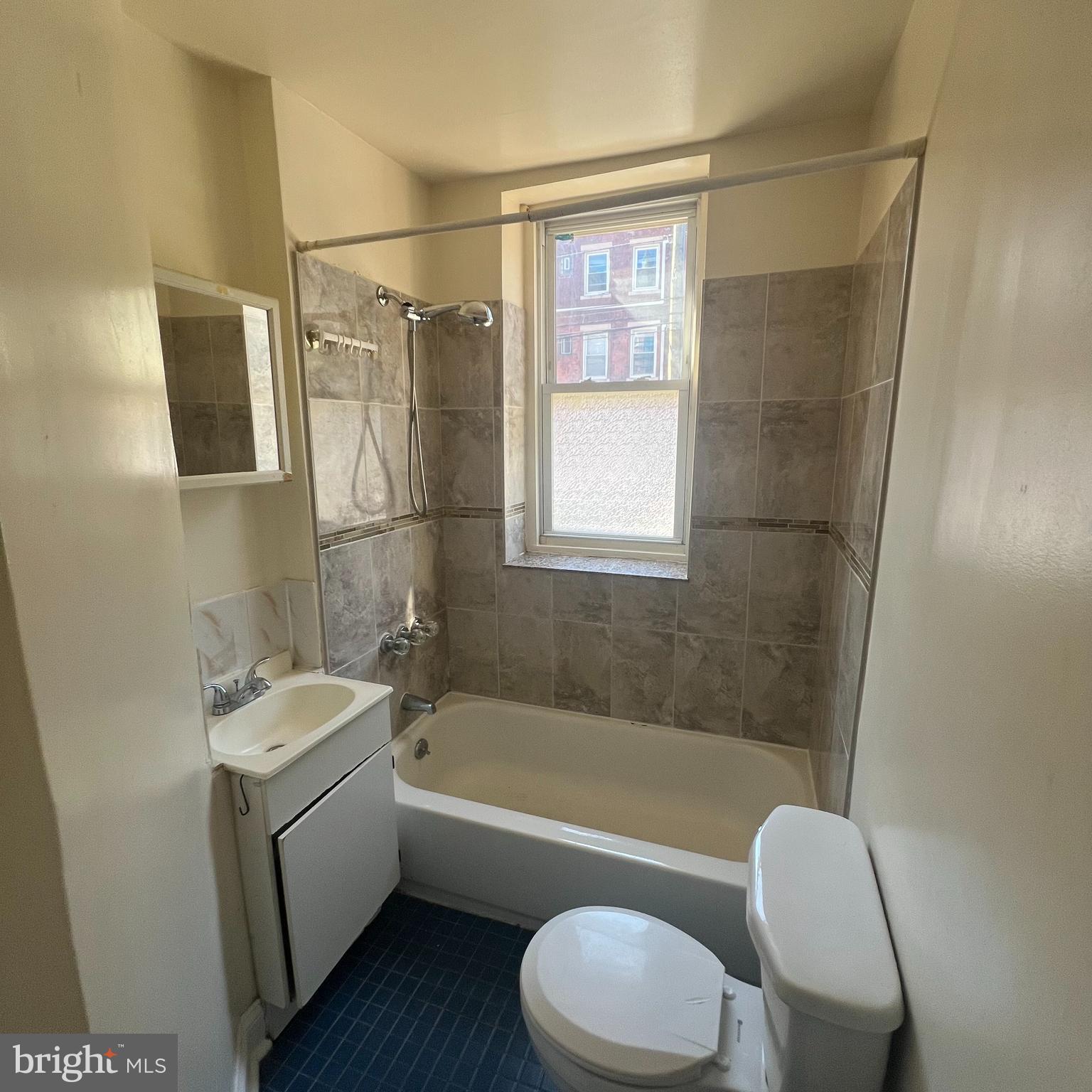 SPRUCE HILL - Residential Lease