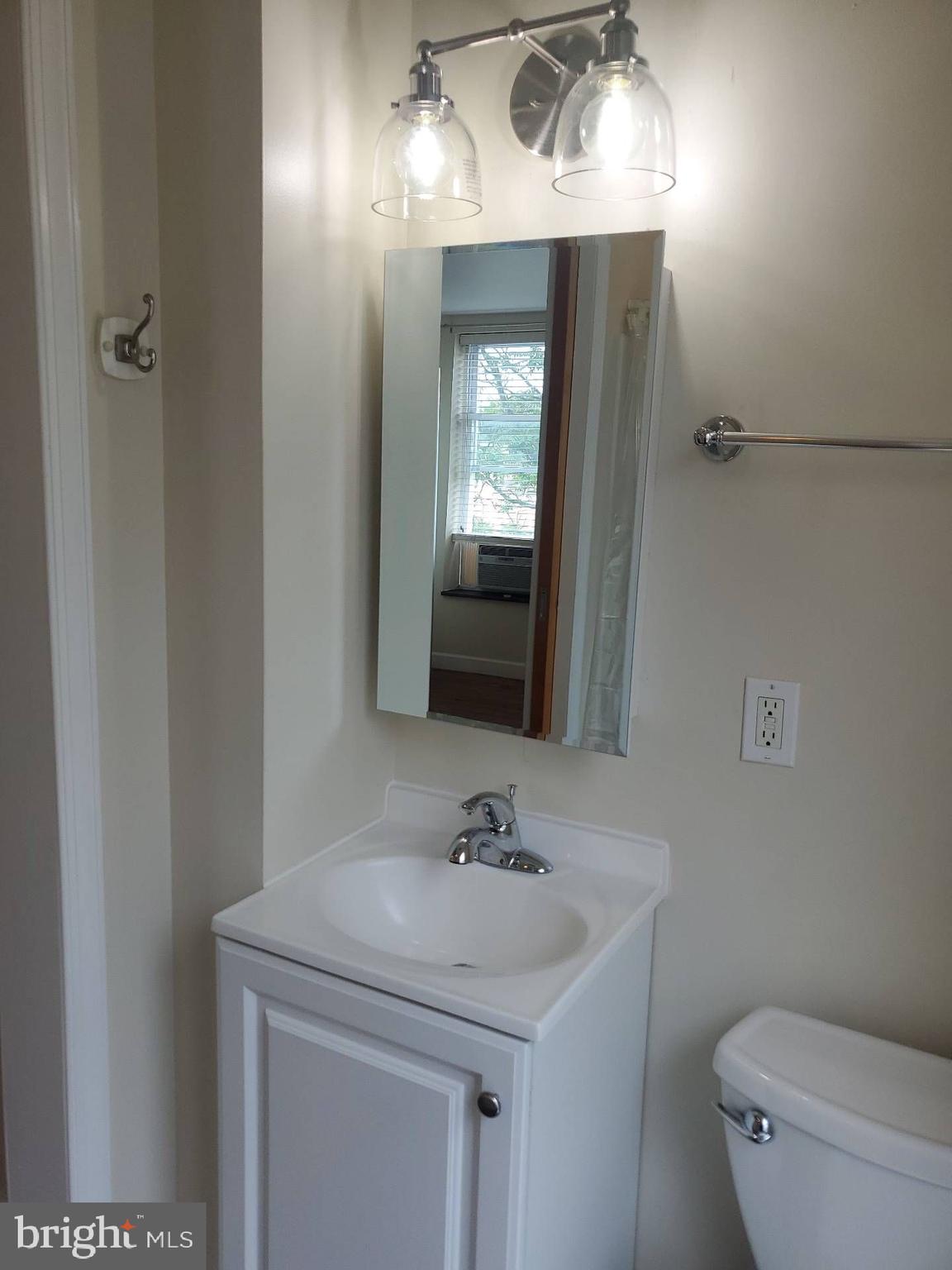 HAMPDEN HISTORIC DISTRICT - Residential Lease