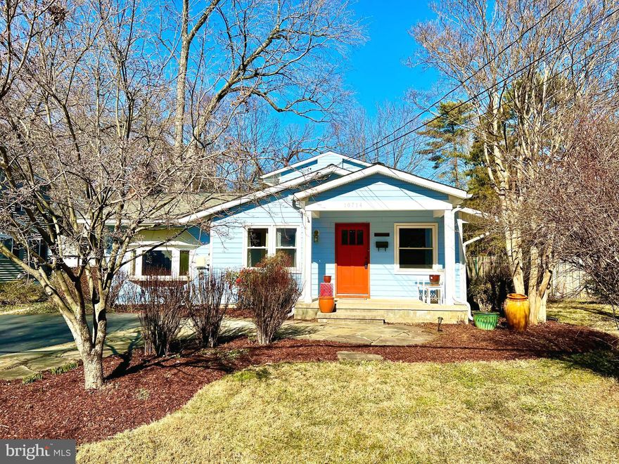 SHORT TERM RENTAL !!! LEASE END 6.30.2024! NO LEASE EXTENSION BEYOND 6.30.24.  Sited blocks from the heart of Fairfax, this Expanded UNFURNISHED Bungalow offers a main level additional recreation room, built in desk space, home office with fireplace and book cases,  and an upper level primary suite. The  main level is outfitted with a  living room, dining room, laundry room, and updated kitchen.  Enjoy the rear patio, outdoor fire pit, play set, and plant beds and compost bins for season gardening excellence ! 50 lb pet max size with a 2 pet max. Cats and Dogs acceptable.