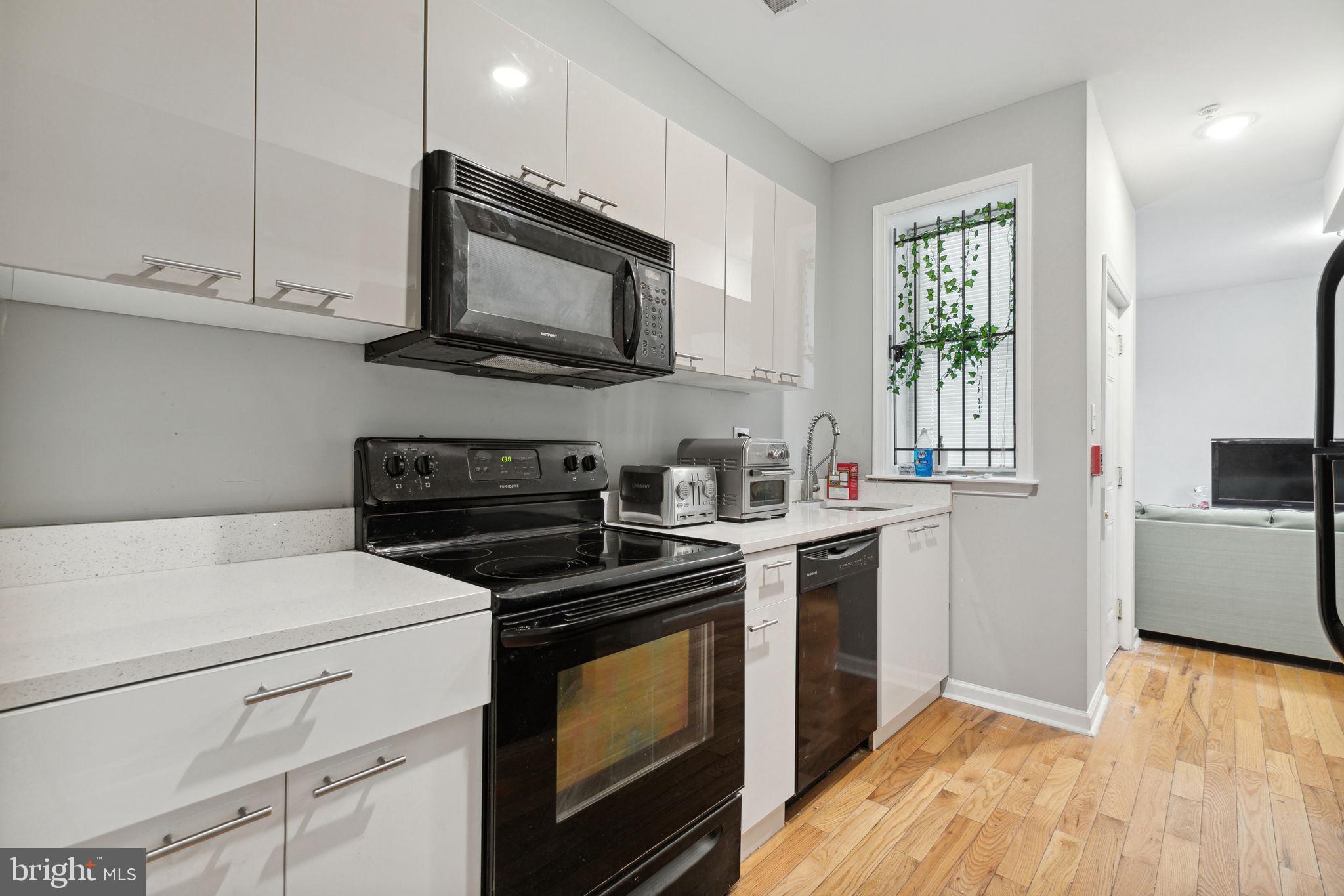 NORTH CENTRAL - Residential Lease