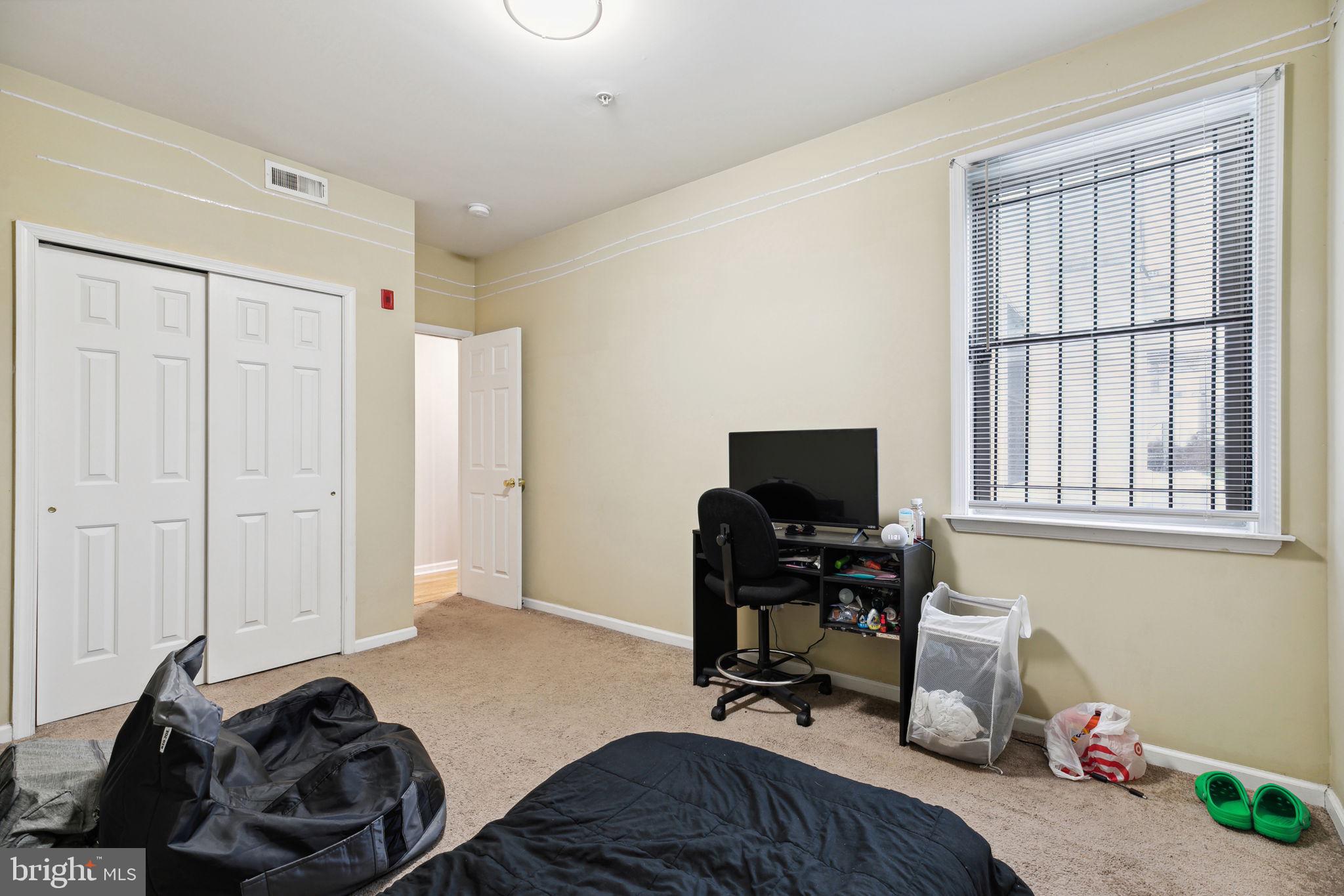 NORTH CENTRAL - Residential Lease