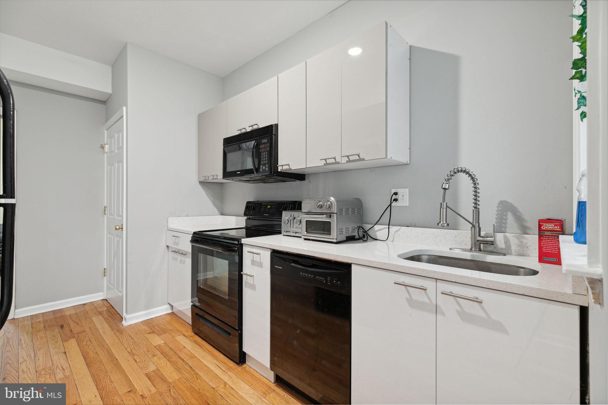 NORTH CENTRAL - Residential Lease