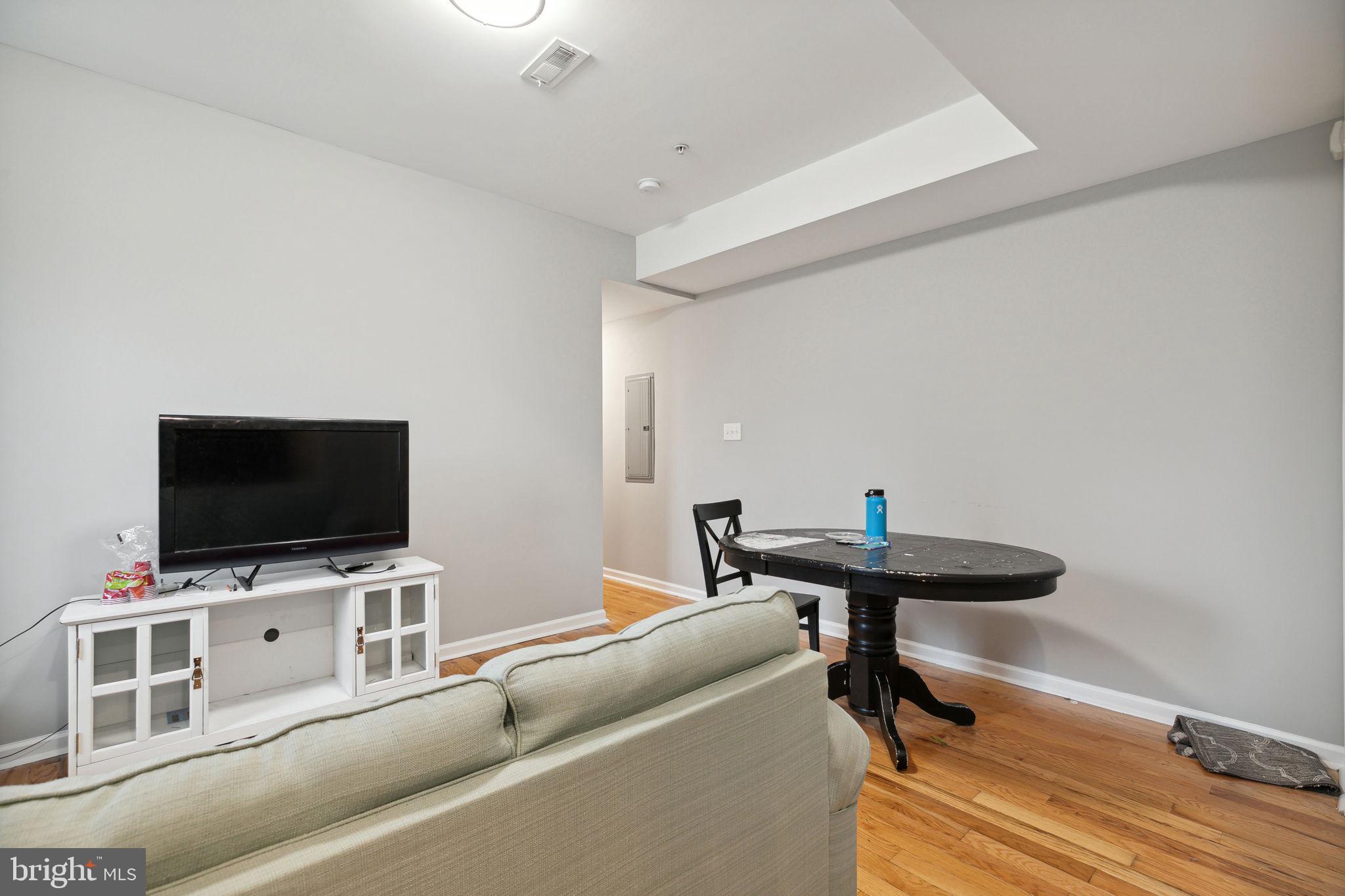 NORTH CENTRAL - Residential Lease