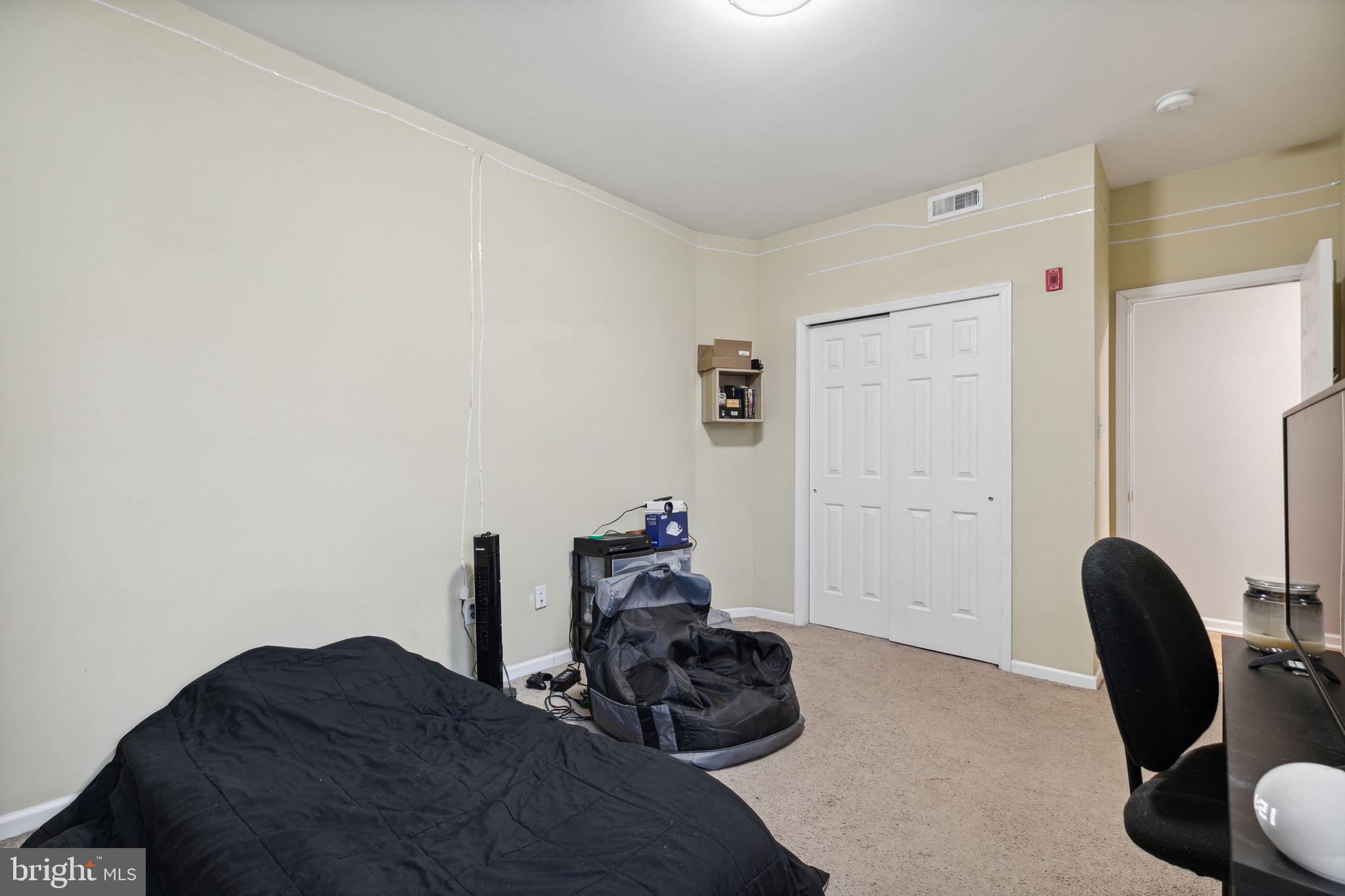 NORTH CENTRAL - Residential Lease