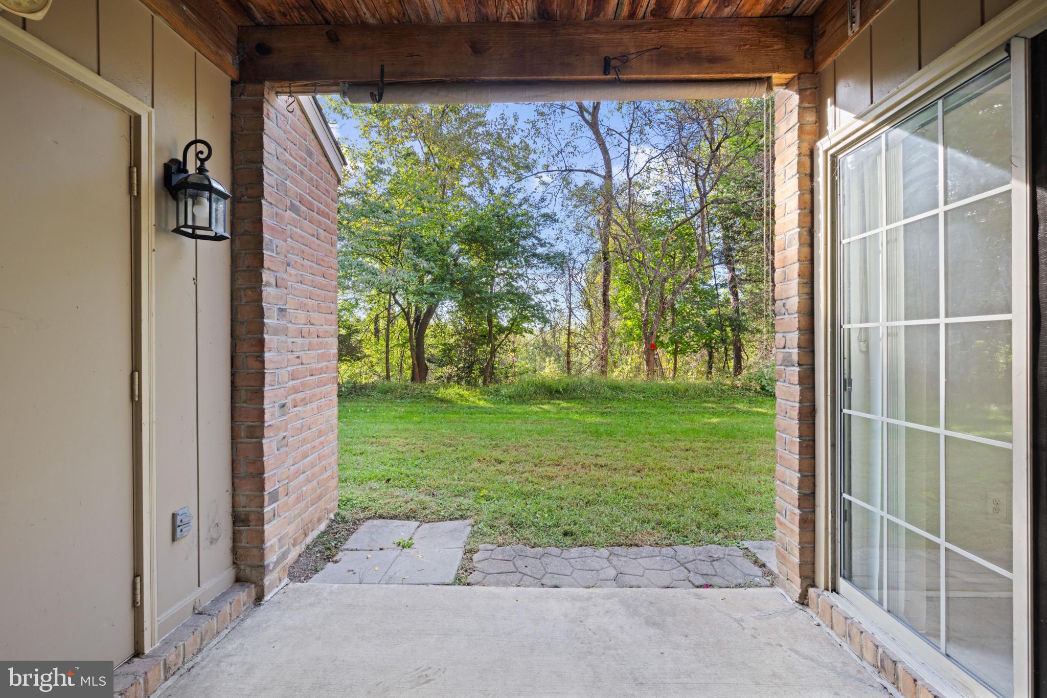 RAINFLOWER/LOVETON - Residential Lease