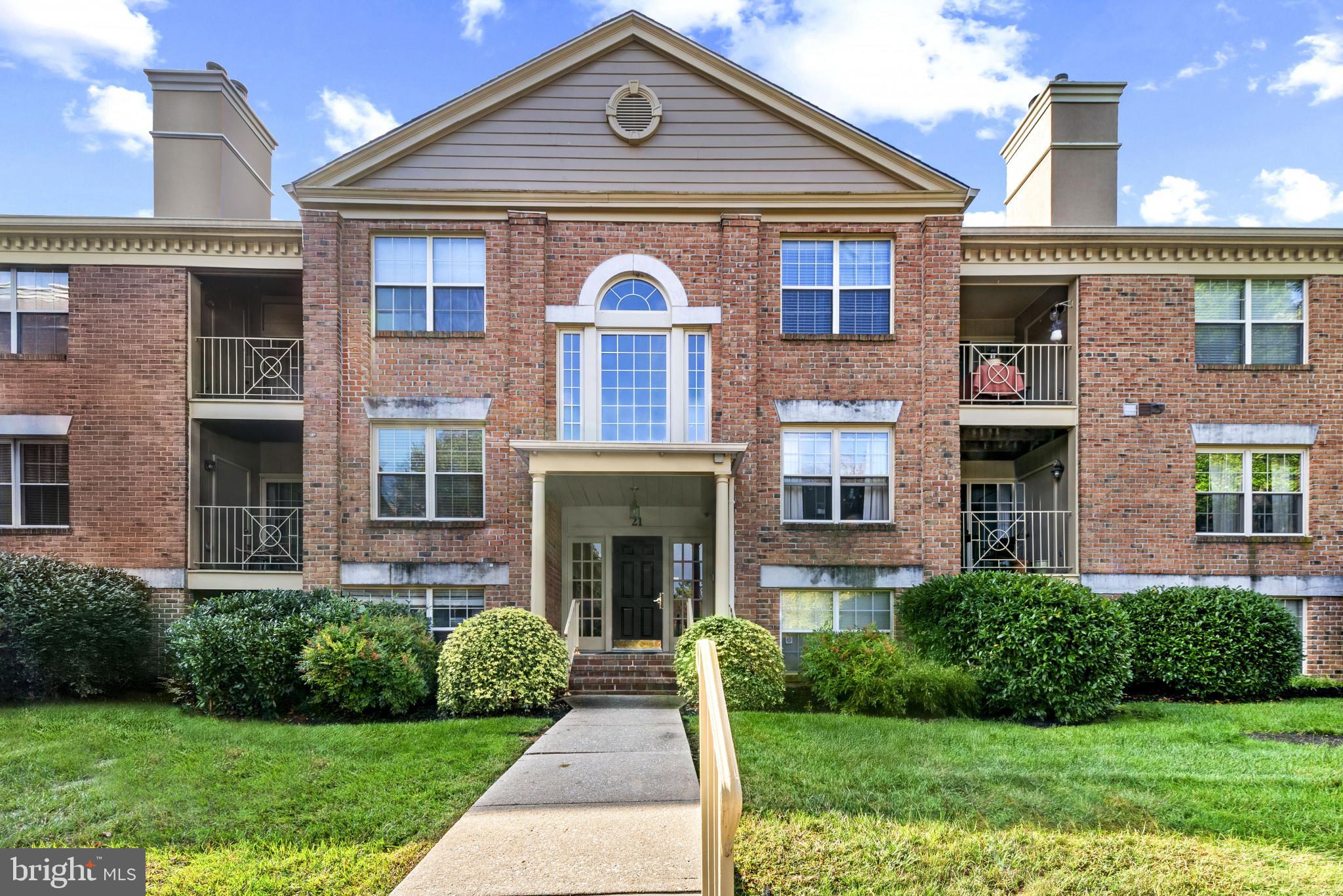 RAINFLOWER/LOVETON - Residential Lease