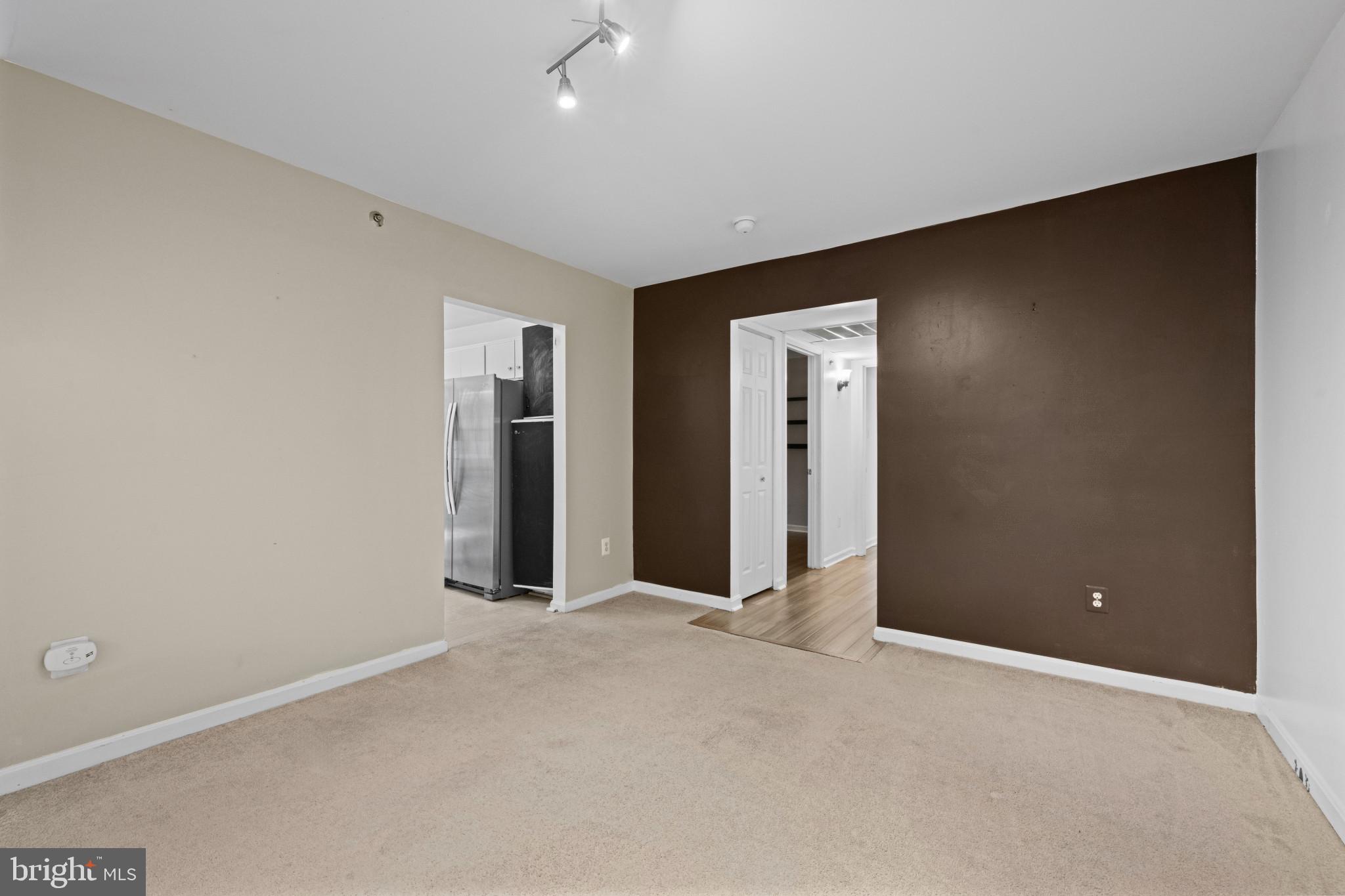 RAINFLOWER/LOVETON - Residential Lease