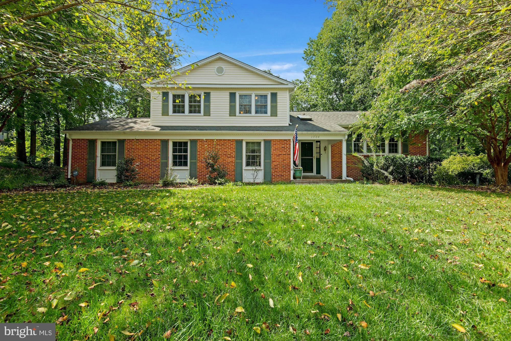 1704 Fox Run Court, Vienna, VA 22182