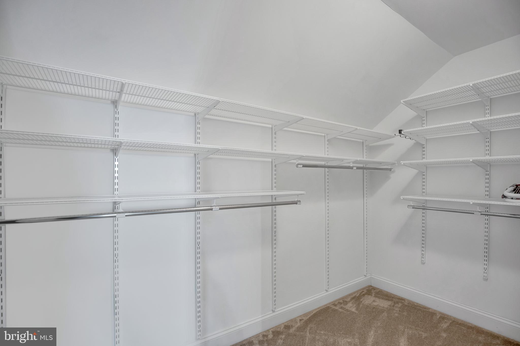 OLD TOWN COURT - Residential