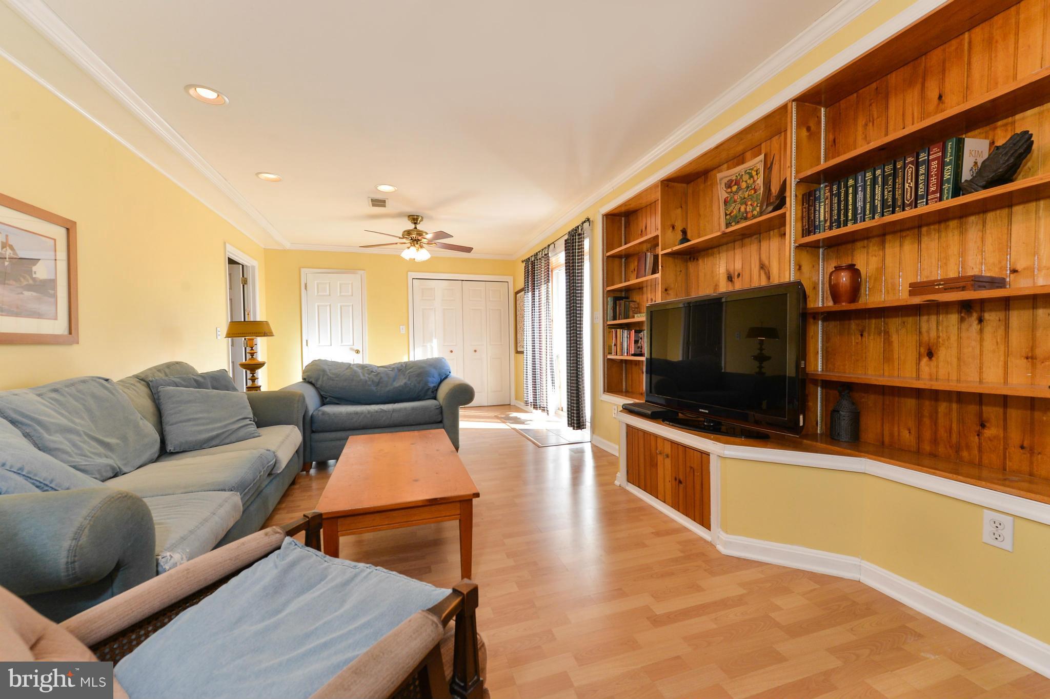 SUMMER HILL - Residential