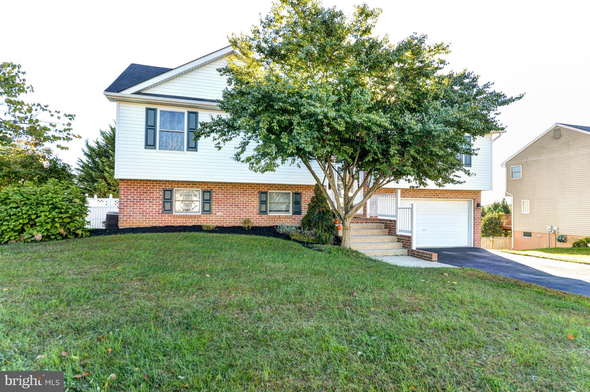 SUMMER HILL - Residential