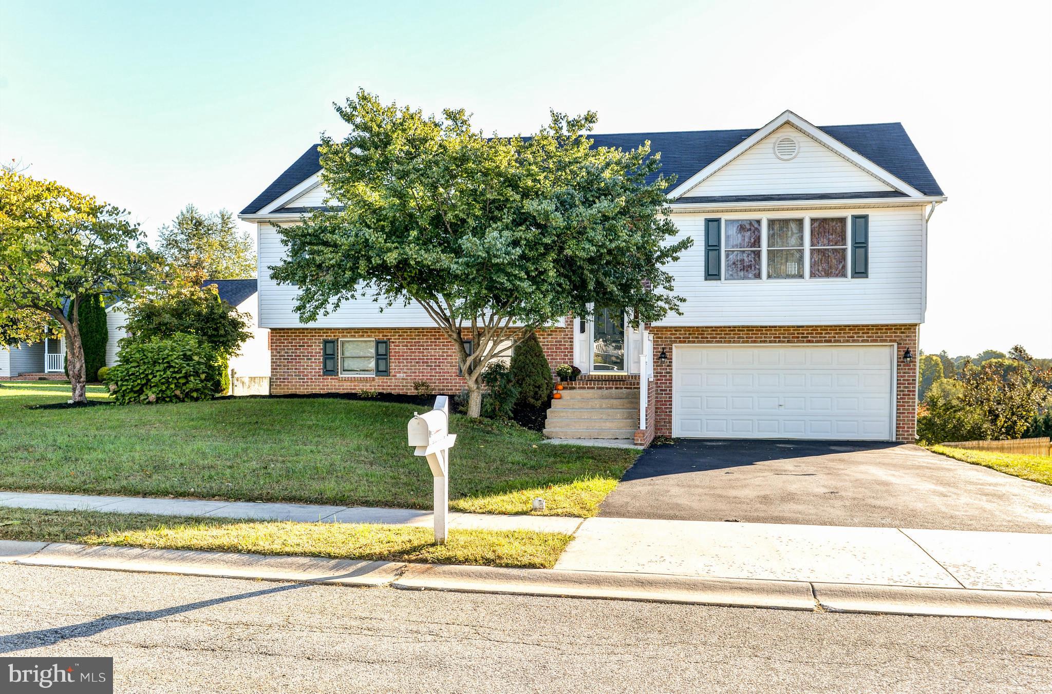 SUMMER HILL - Residential