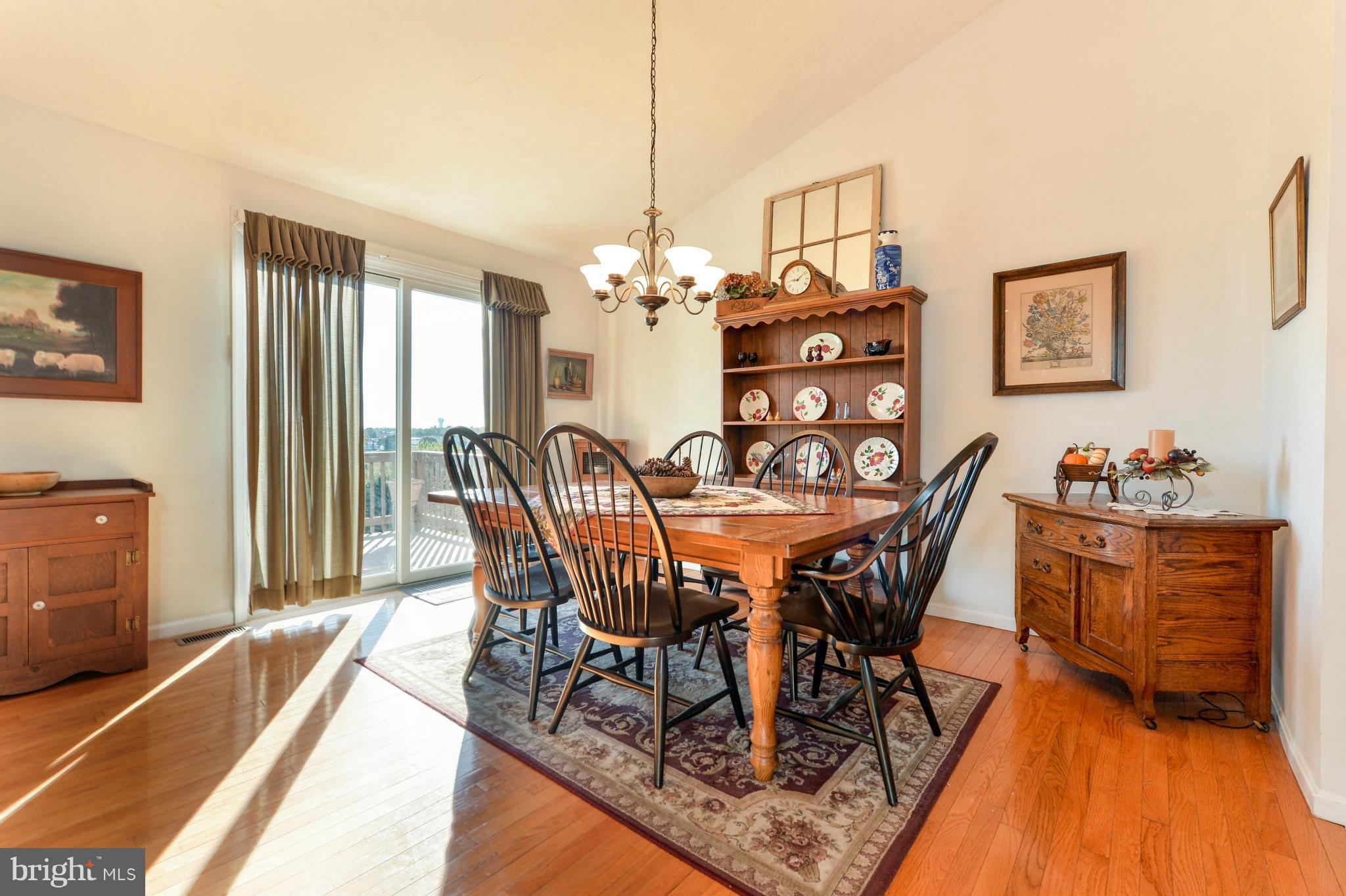 SUMMER HILL - Residential