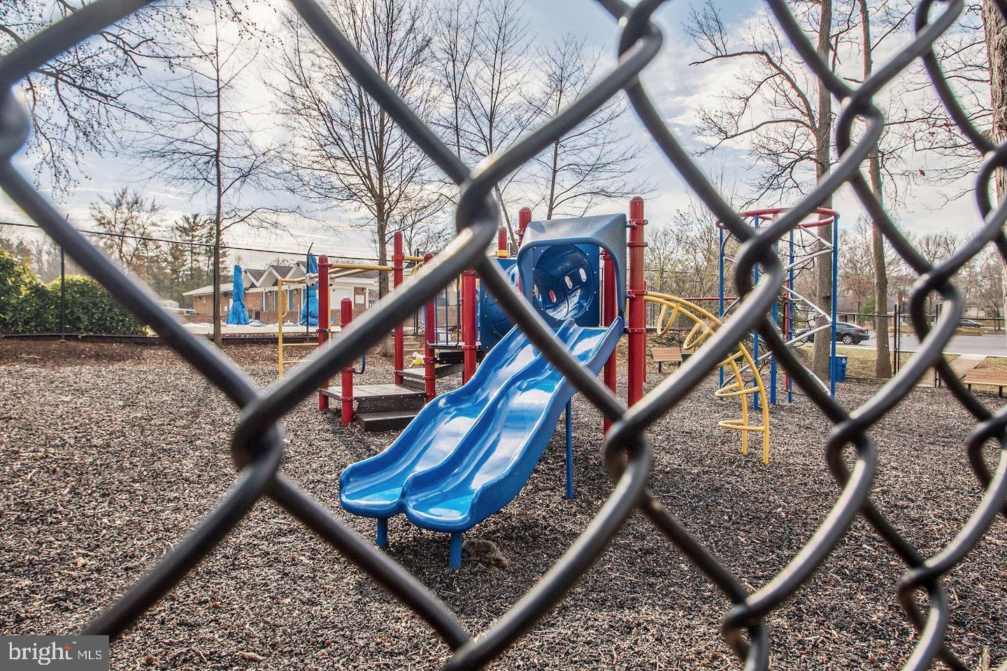 MONTPELIER - Residential