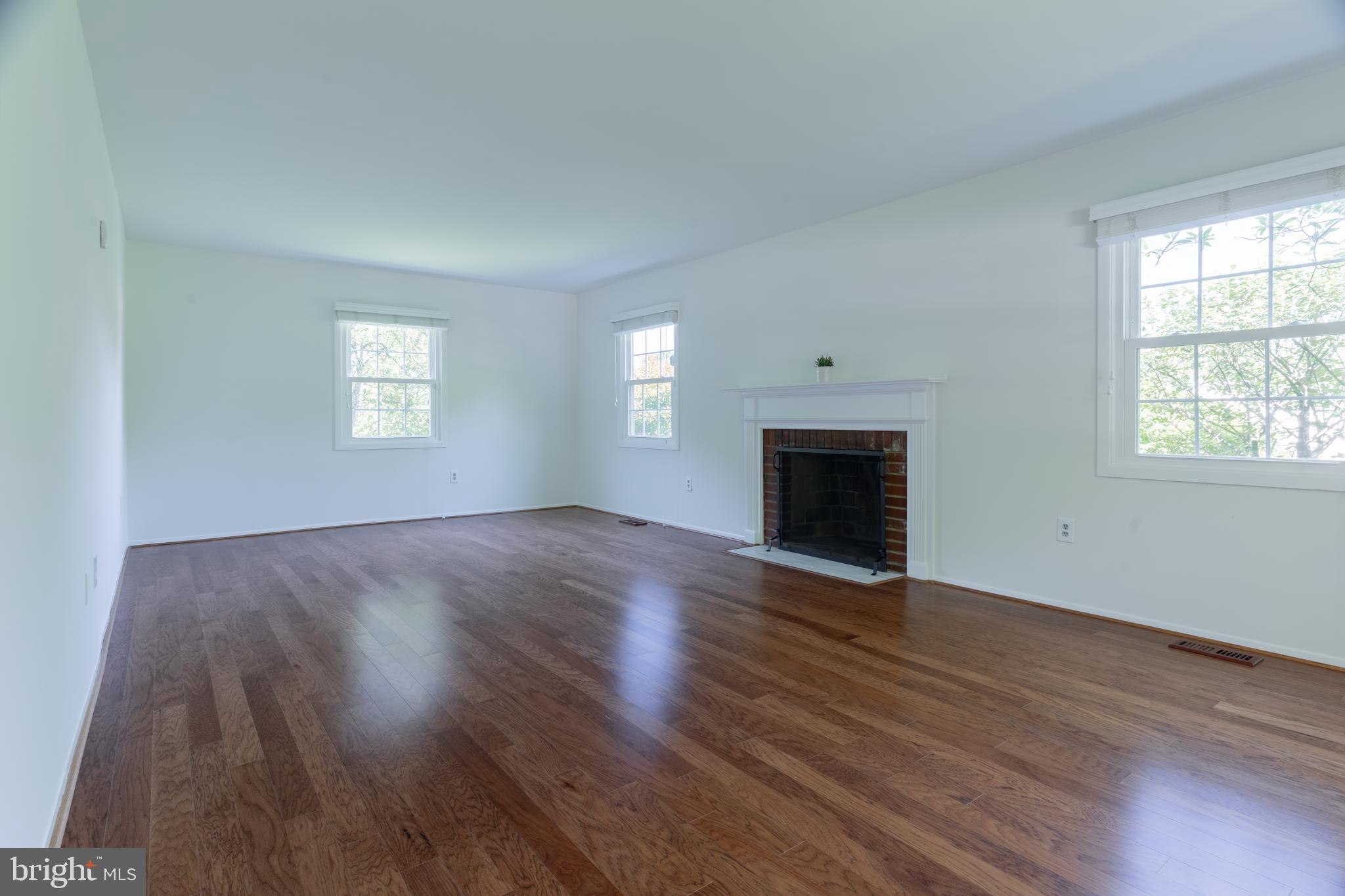 MONTPELIER - Residential