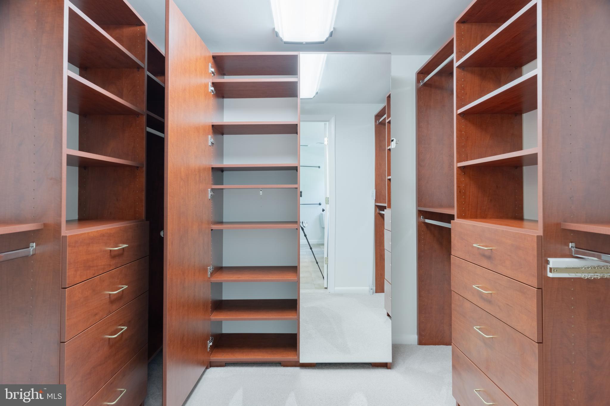 MONTPELIER - Residential