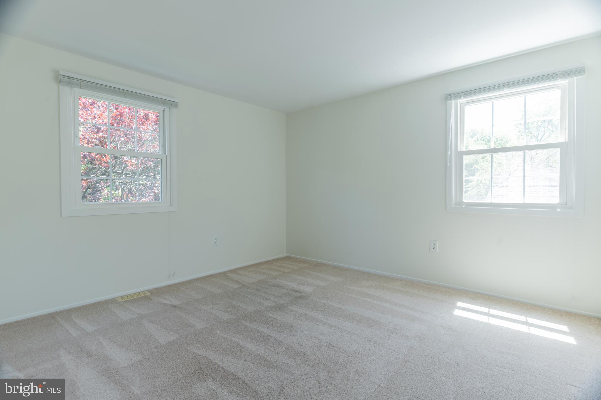 MONTPELIER - Residential