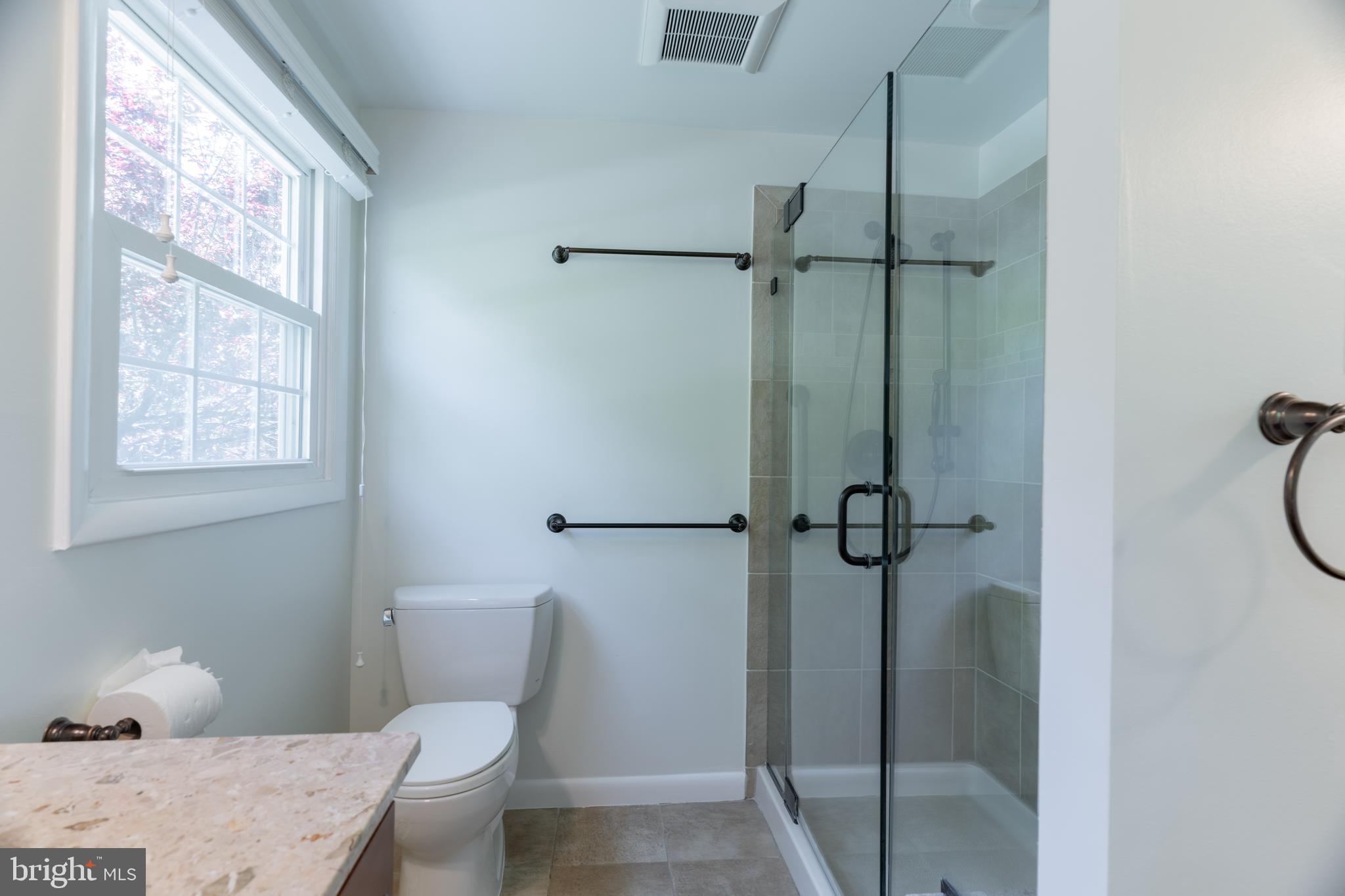 MONTPELIER - Residential