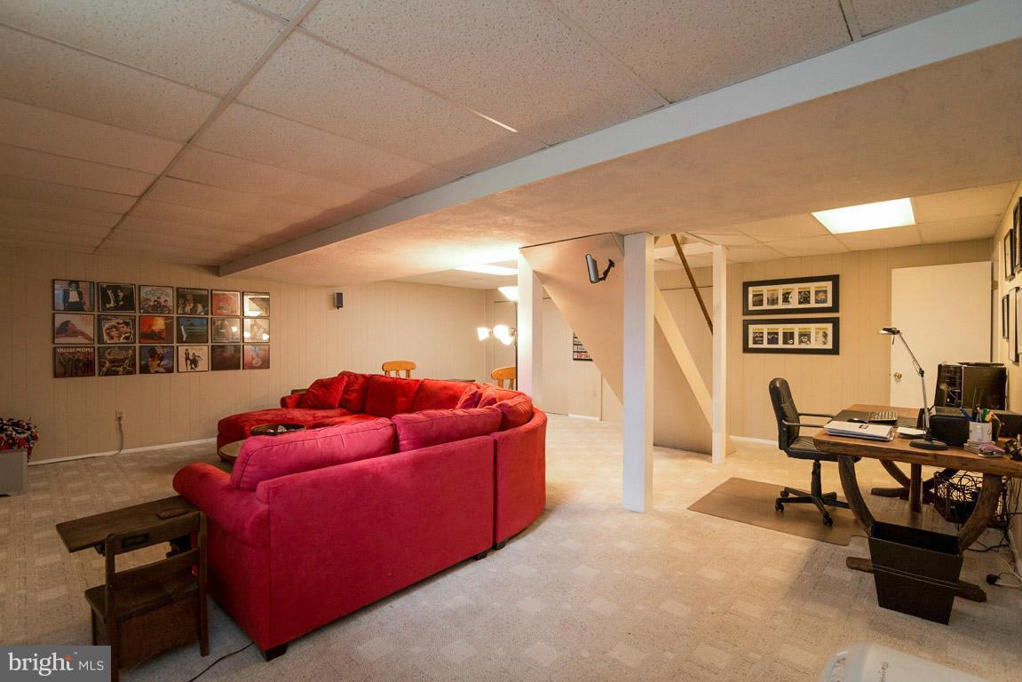 HIGH RIDGE - Residential