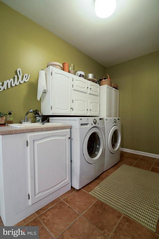 HIGH RIDGE - Residential