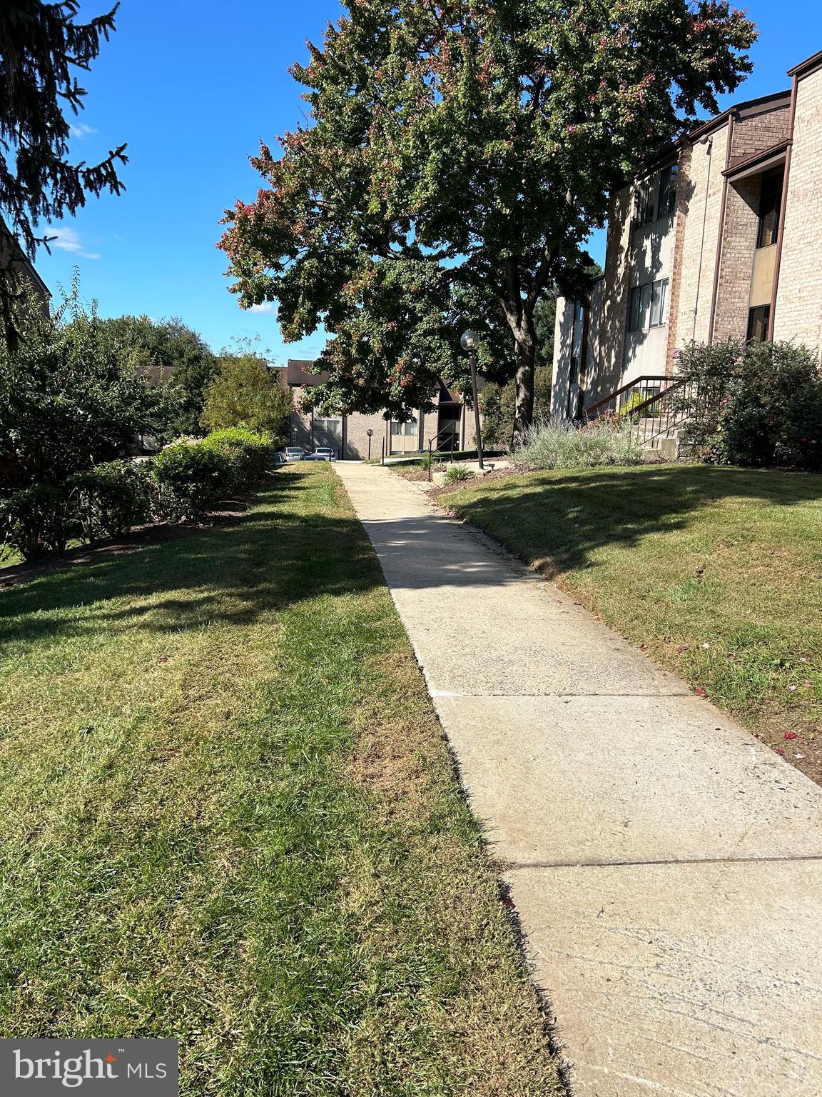 HERONS COVE - Residential