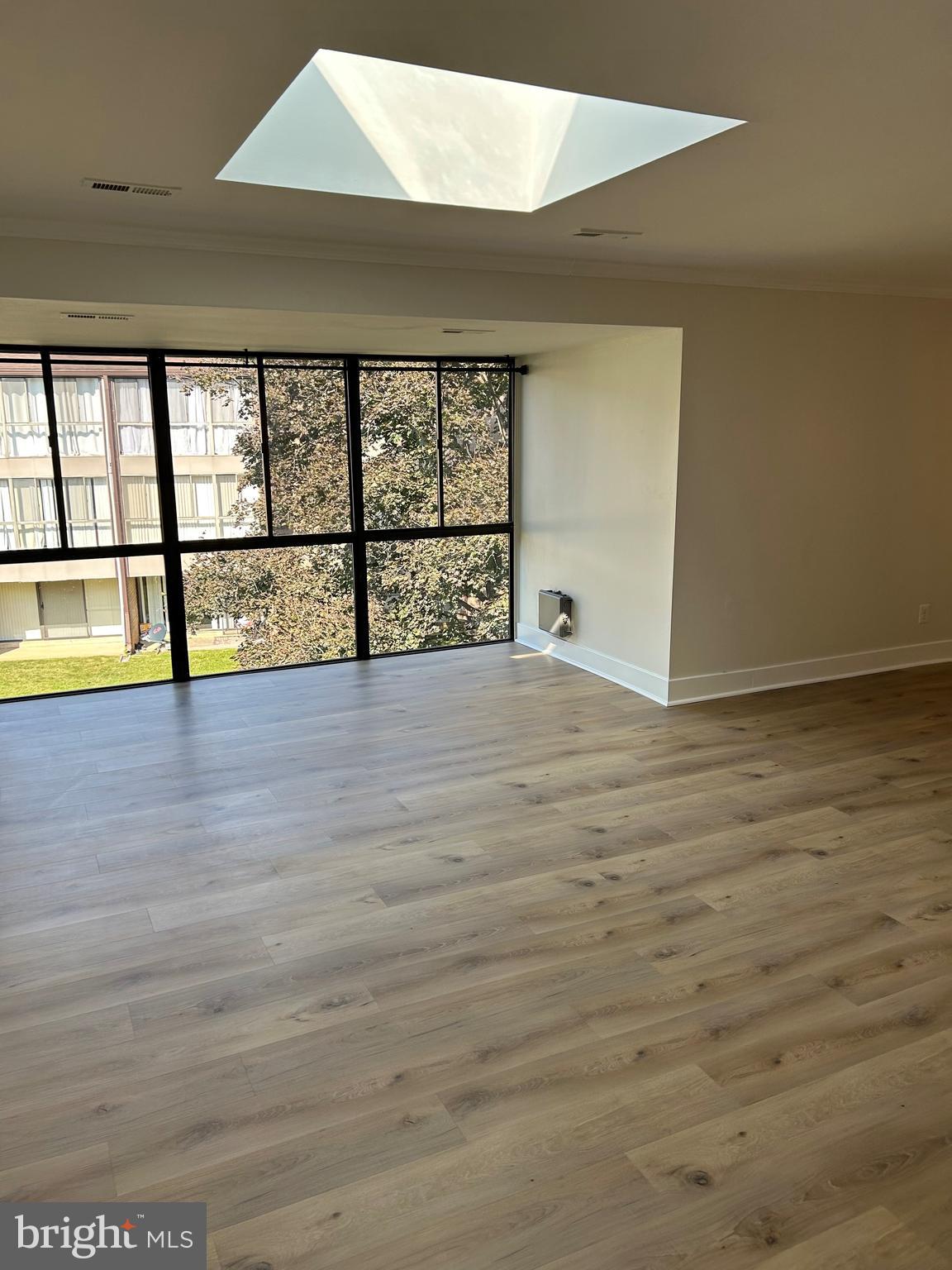 HERONS COVE - Residential