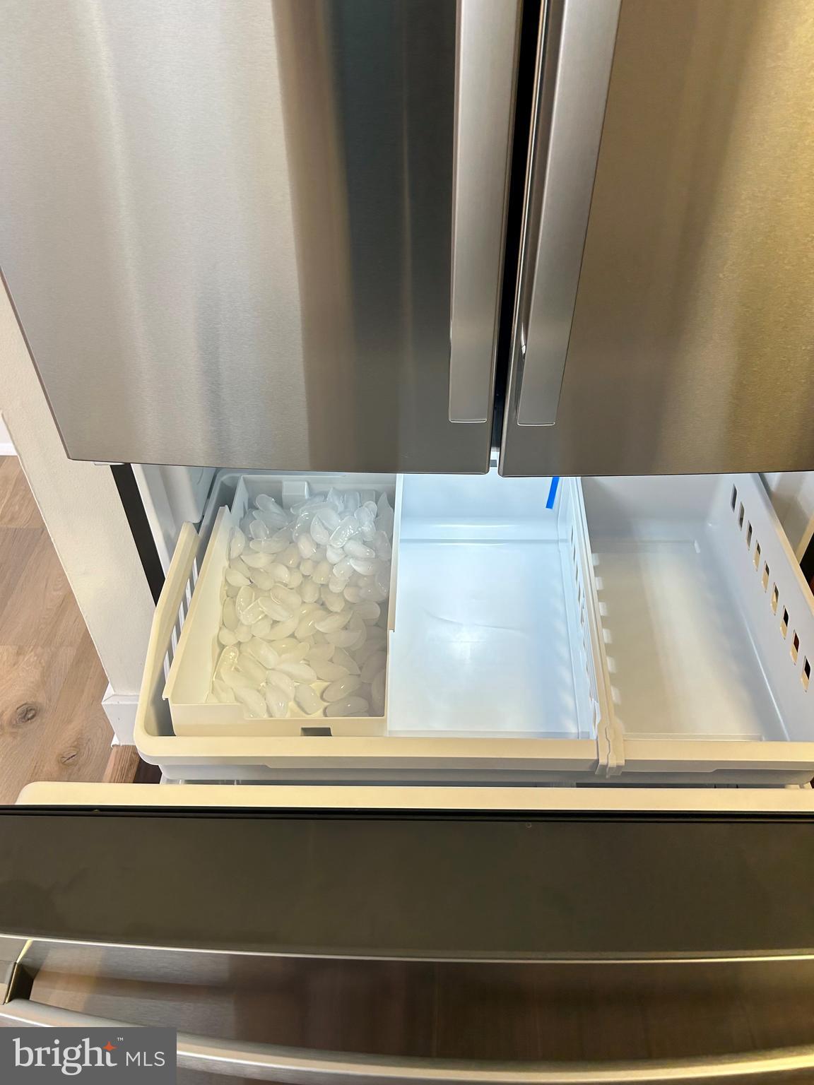 HERONS COVE - Residential