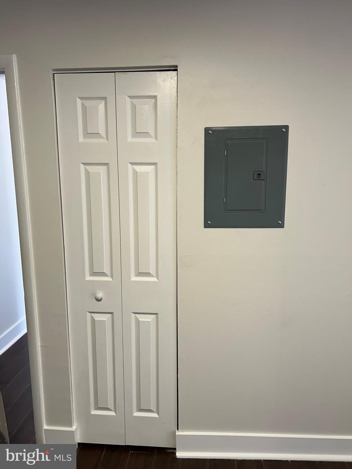 HERONS COVE - Residential