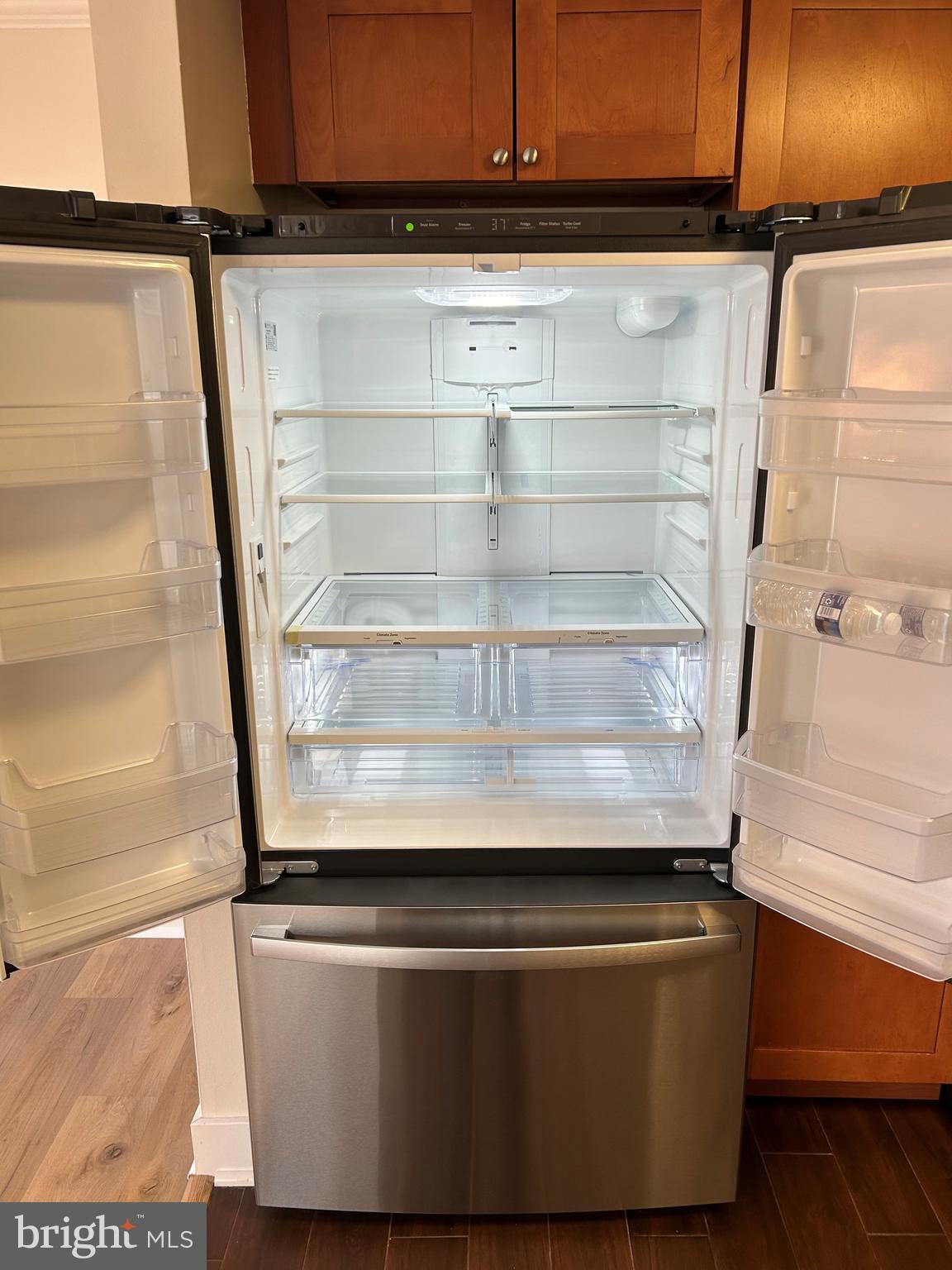 HERONS COVE - Residential