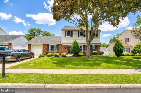Photo of 519 S Queen Anne Drive, FAIRLESS HILLS, PA 19030 (MLS # PABU2129492)