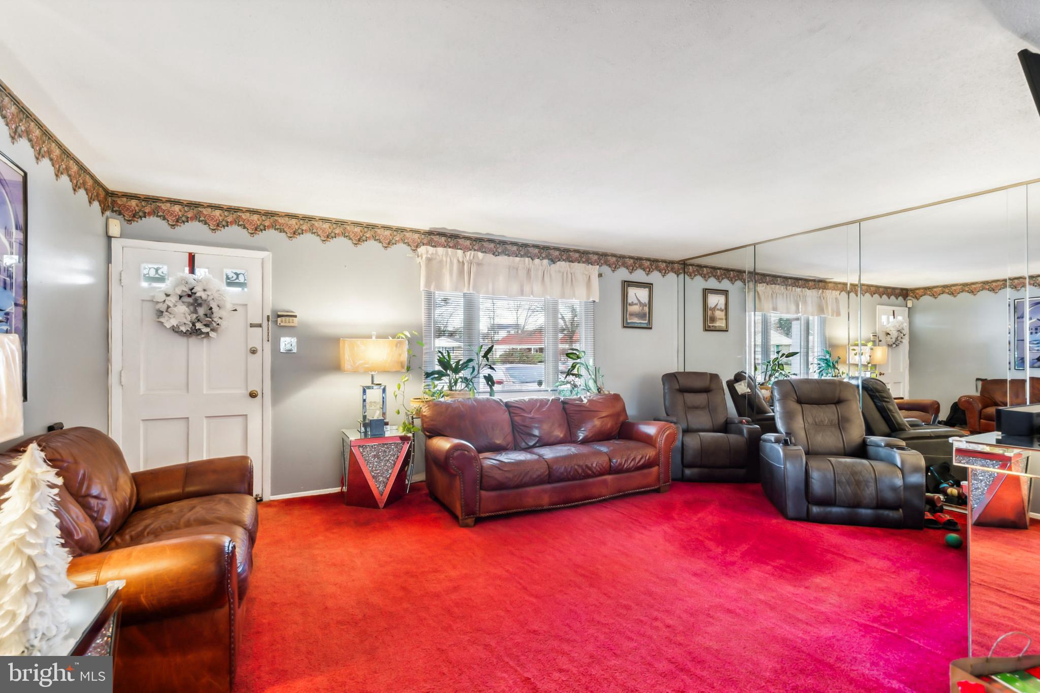 21 GENESEE LANE