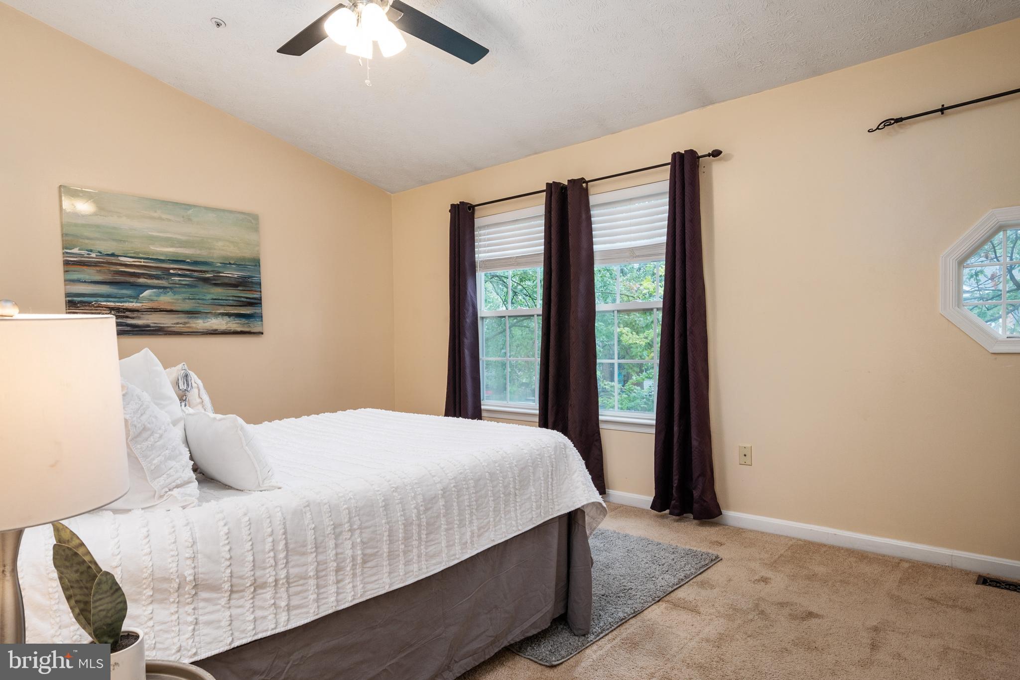 SEVEN OAKS - Residential Lease