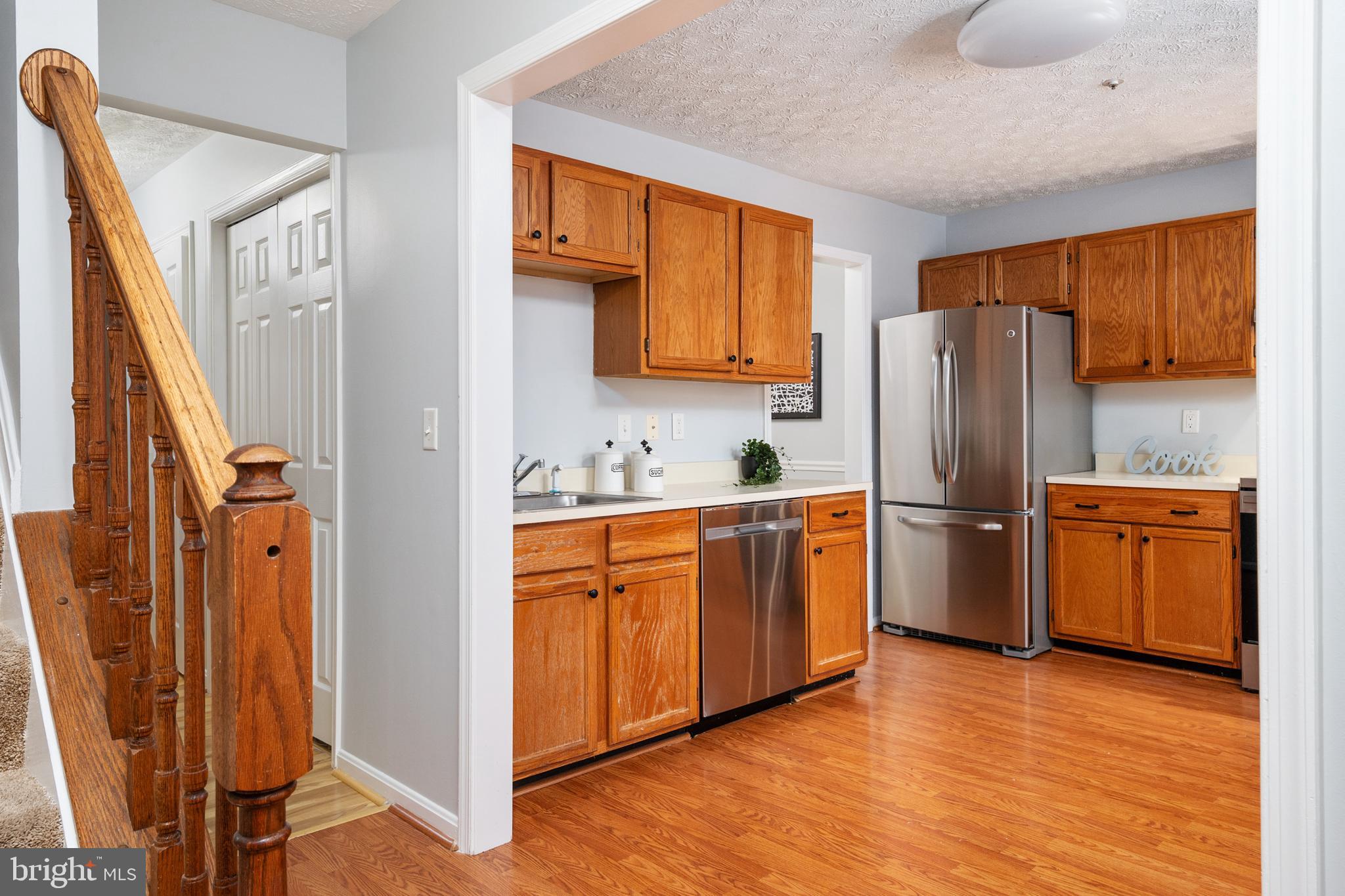 SEVEN OAKS - Residential Lease