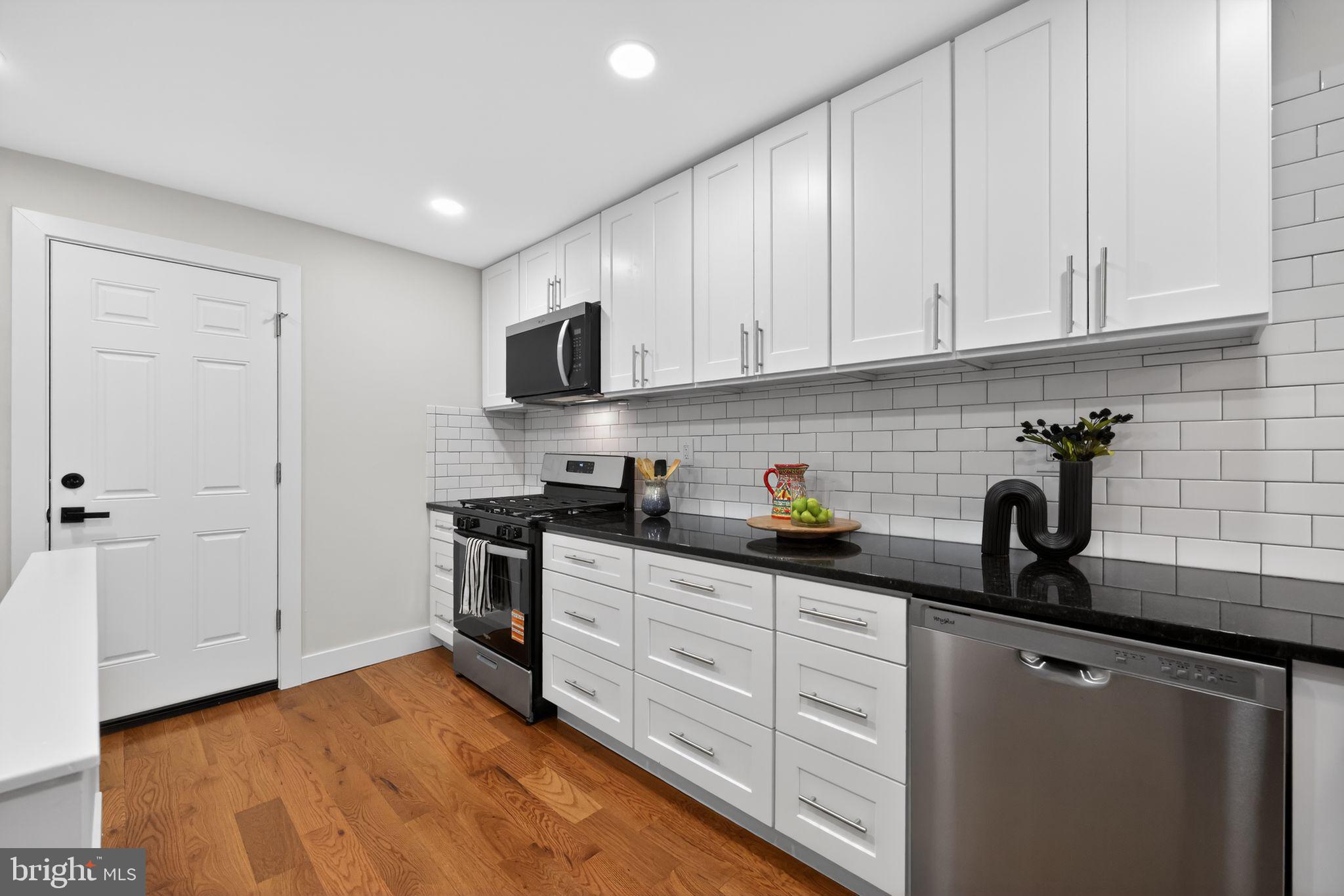 COBBS CREEK - Residential