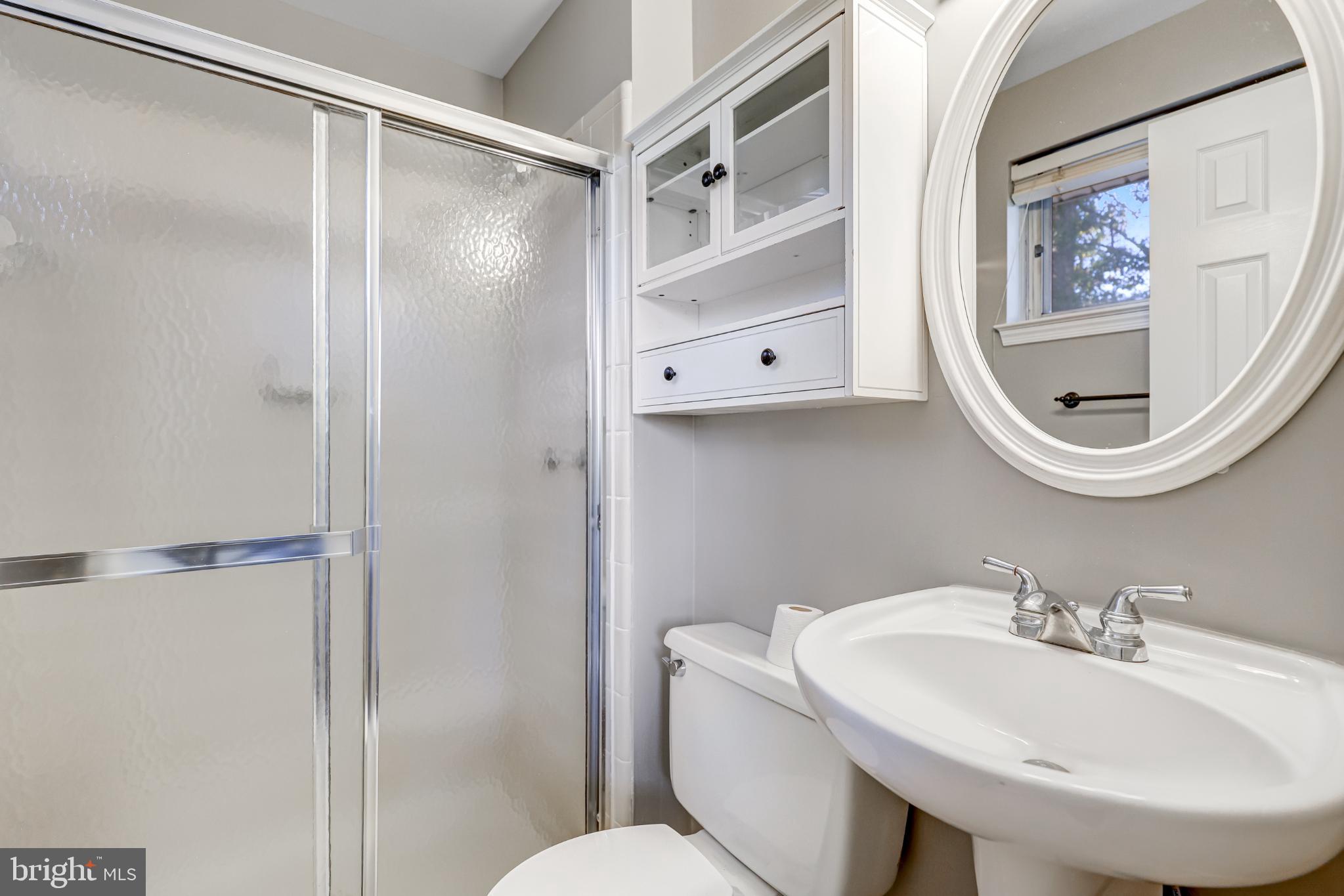 KINGS PARK - Residential Lease