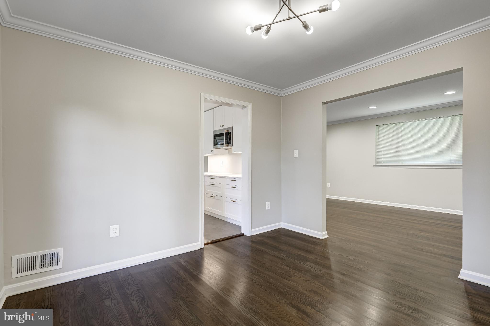 KINGS PARK - Residential Lease