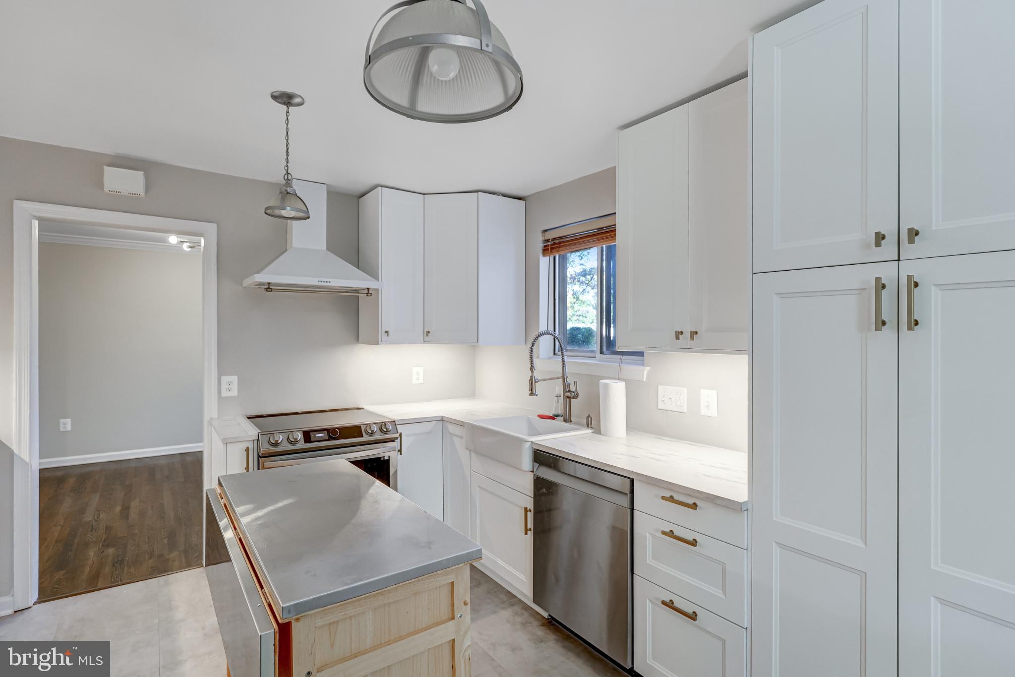 KINGS PARK - Residential Lease