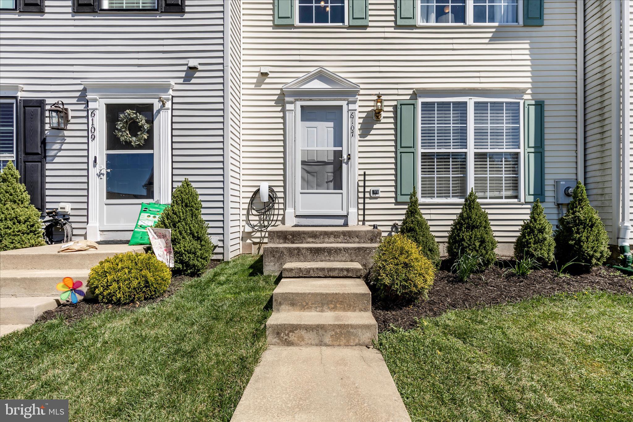 SPRING RIDGE - Residential