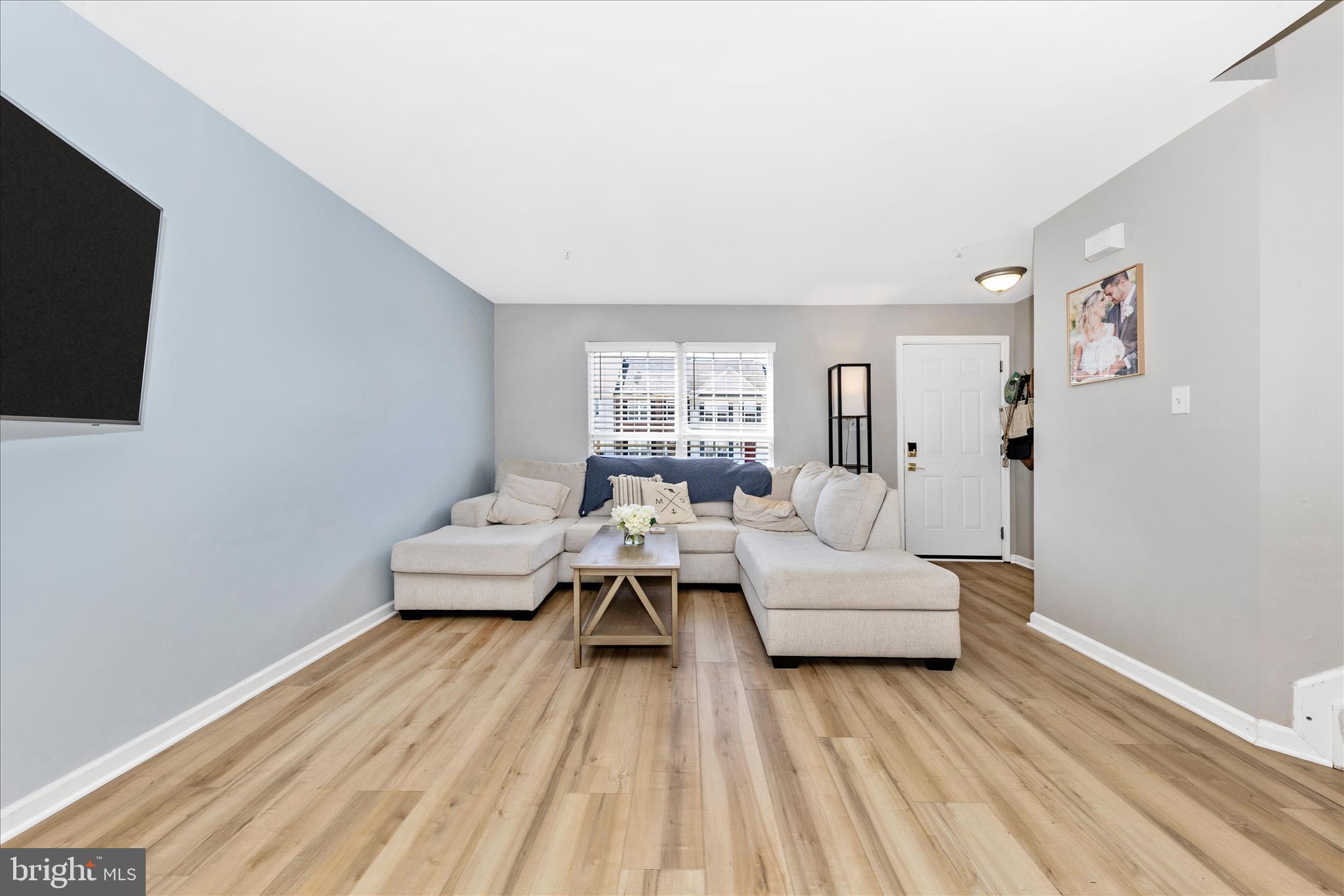 SPRING RIDGE - Residential