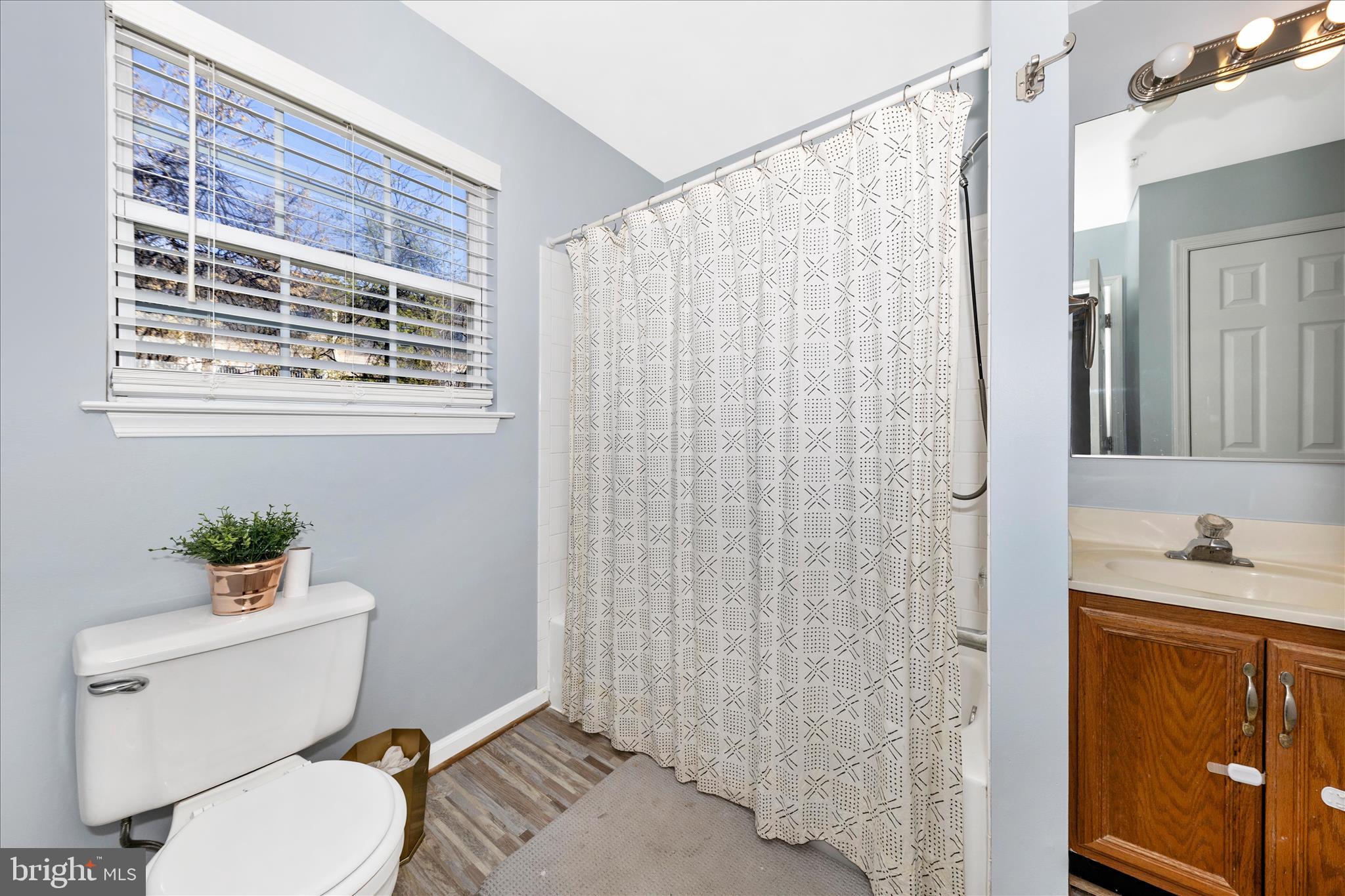 SPRING RIDGE - Residential